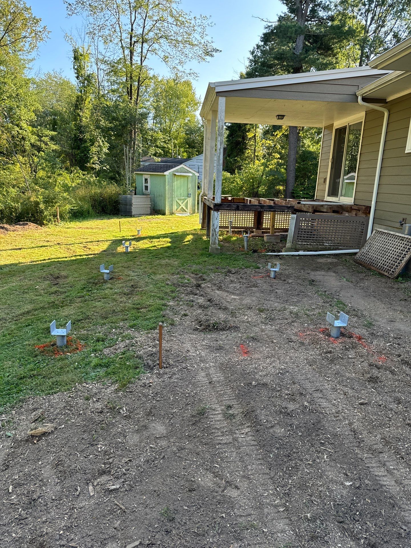 New Deck using Trex Tiki Torch  by deck guardian