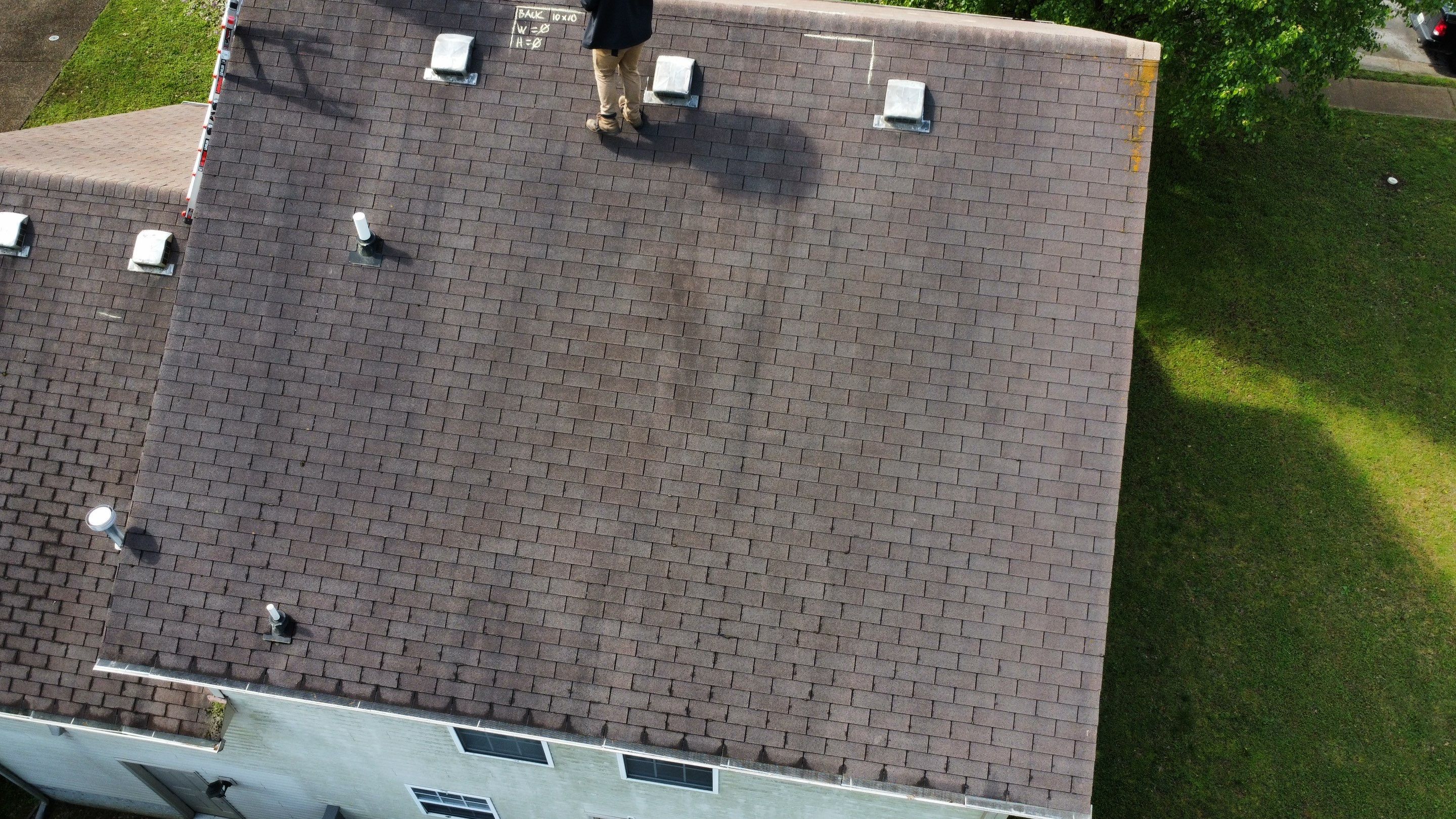 Residential Roofing Installation using Owens Corning Oakridge Roofing System by Undersun Roofing 