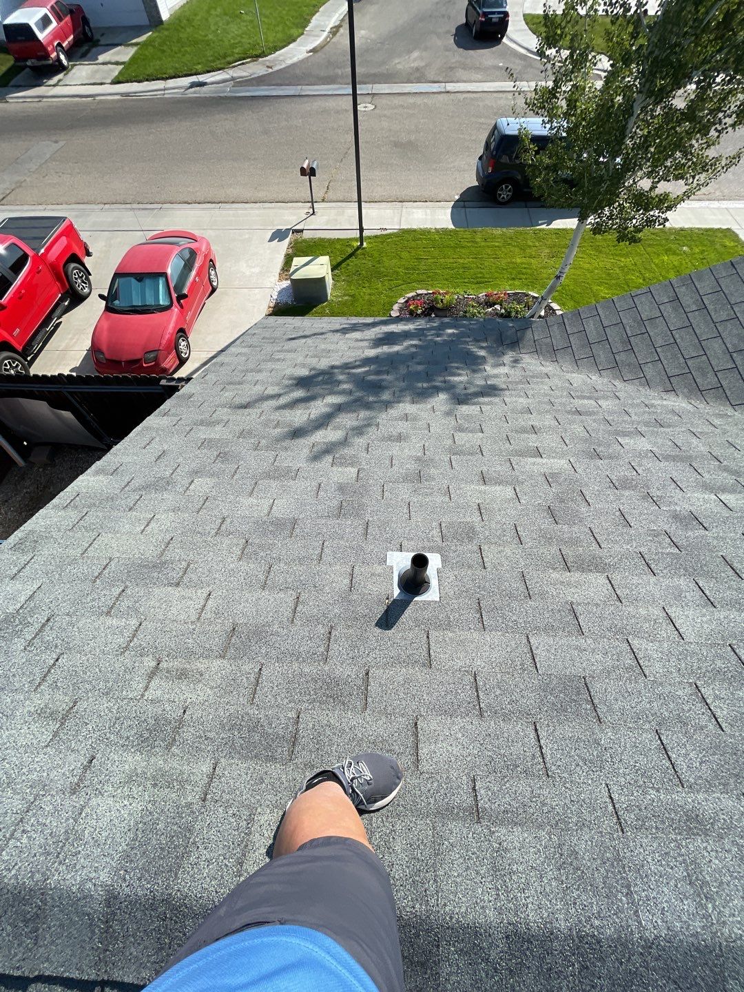 Nampa bungalow gets residential roofing using Owens Corning Oakridge in Teak by ID Roofing LLC