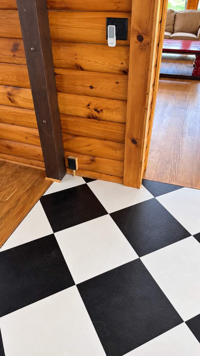 Hausfeld Kitchen Flooring by Integrity Tile and Home LLC