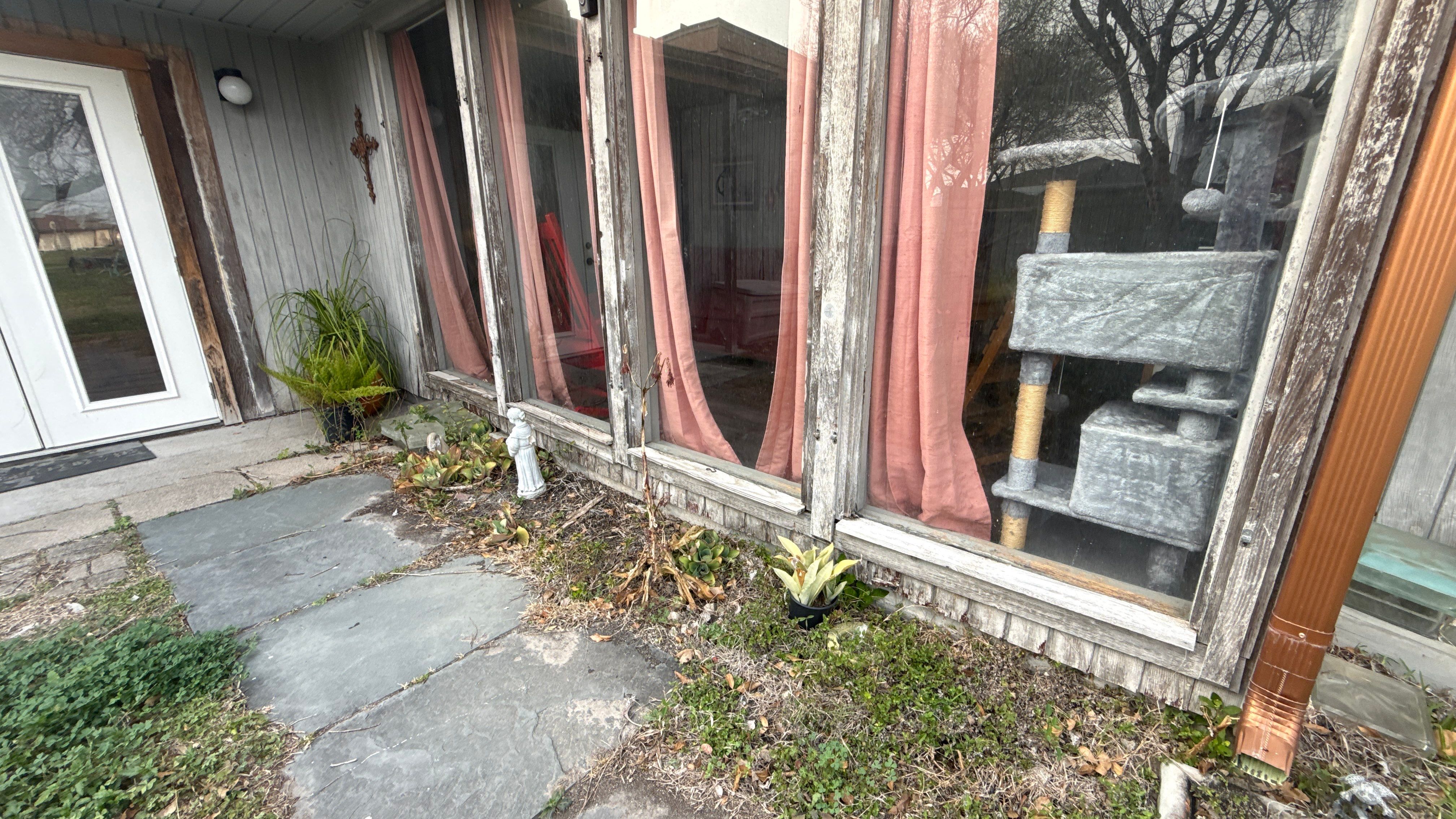 Taft Country Home Updated by Bayfront Roofing and Construction