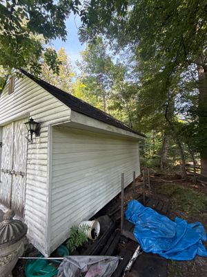 Gutter Cleaning in Allendale, NJ — Gallo Bros job photo