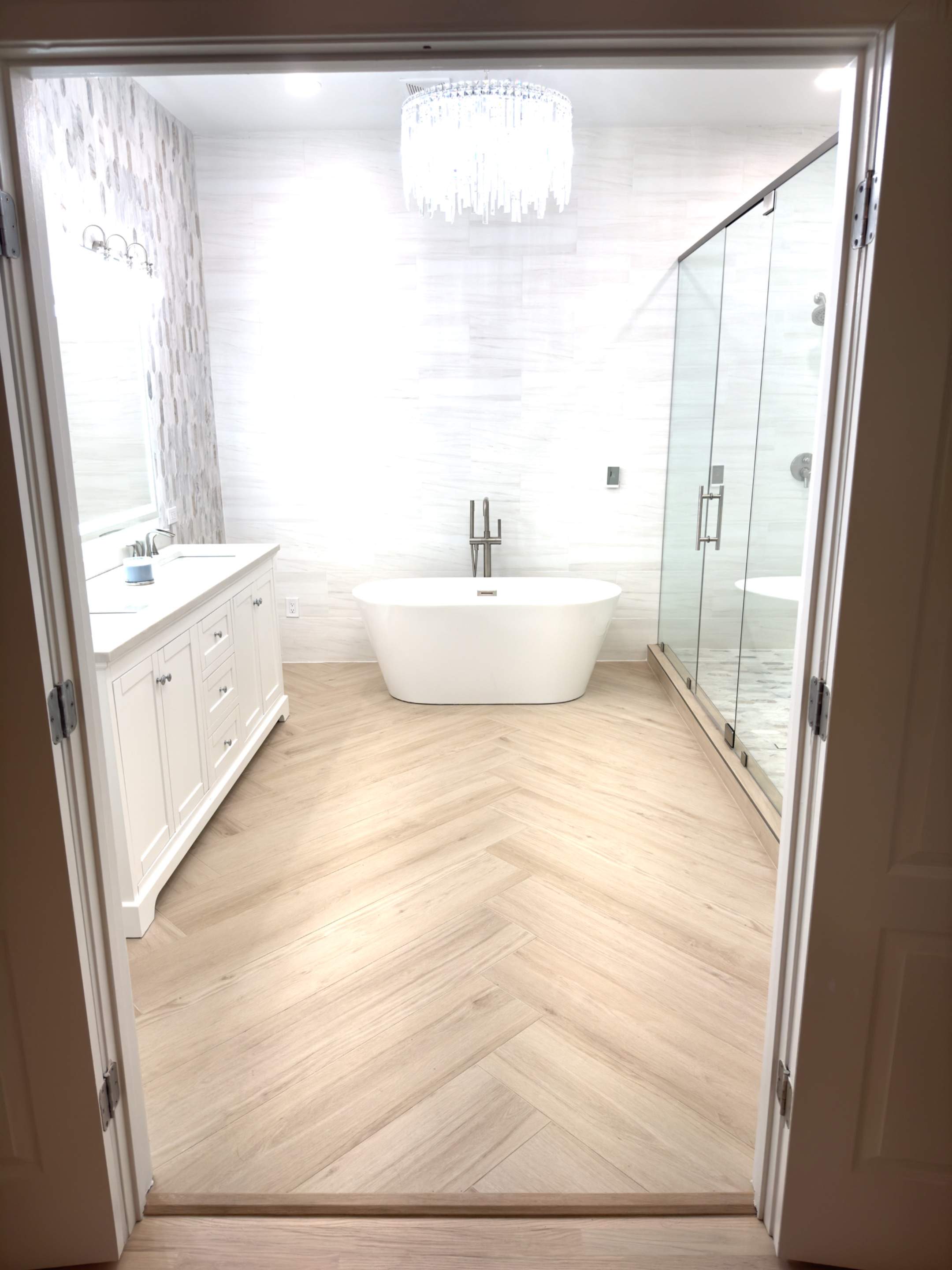 Full master bathroom renovation by Prudencio