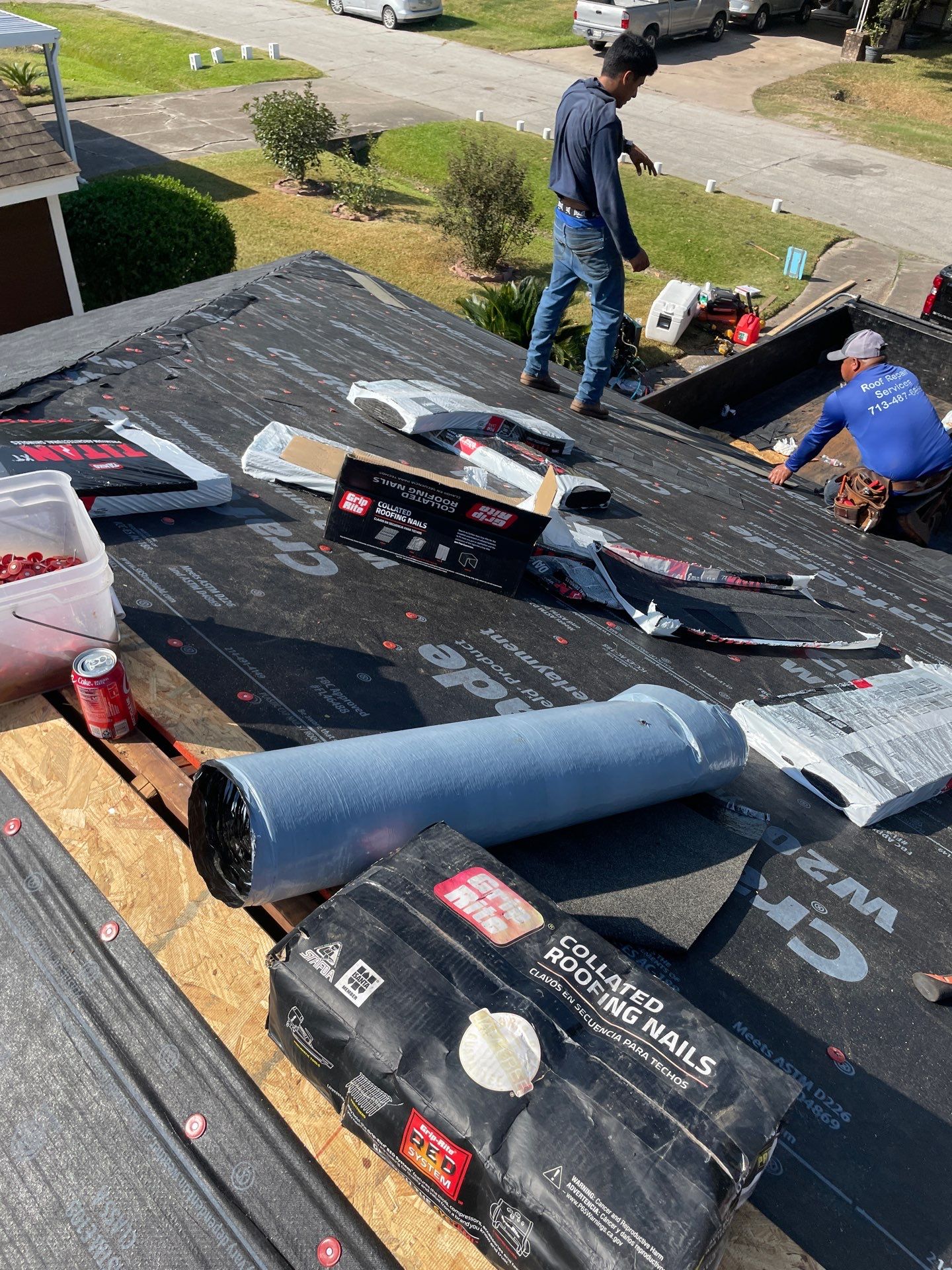 Residential Roofing Installation using Owen's Corning Duration (Lifetime) Shingles by Roof Repair Company