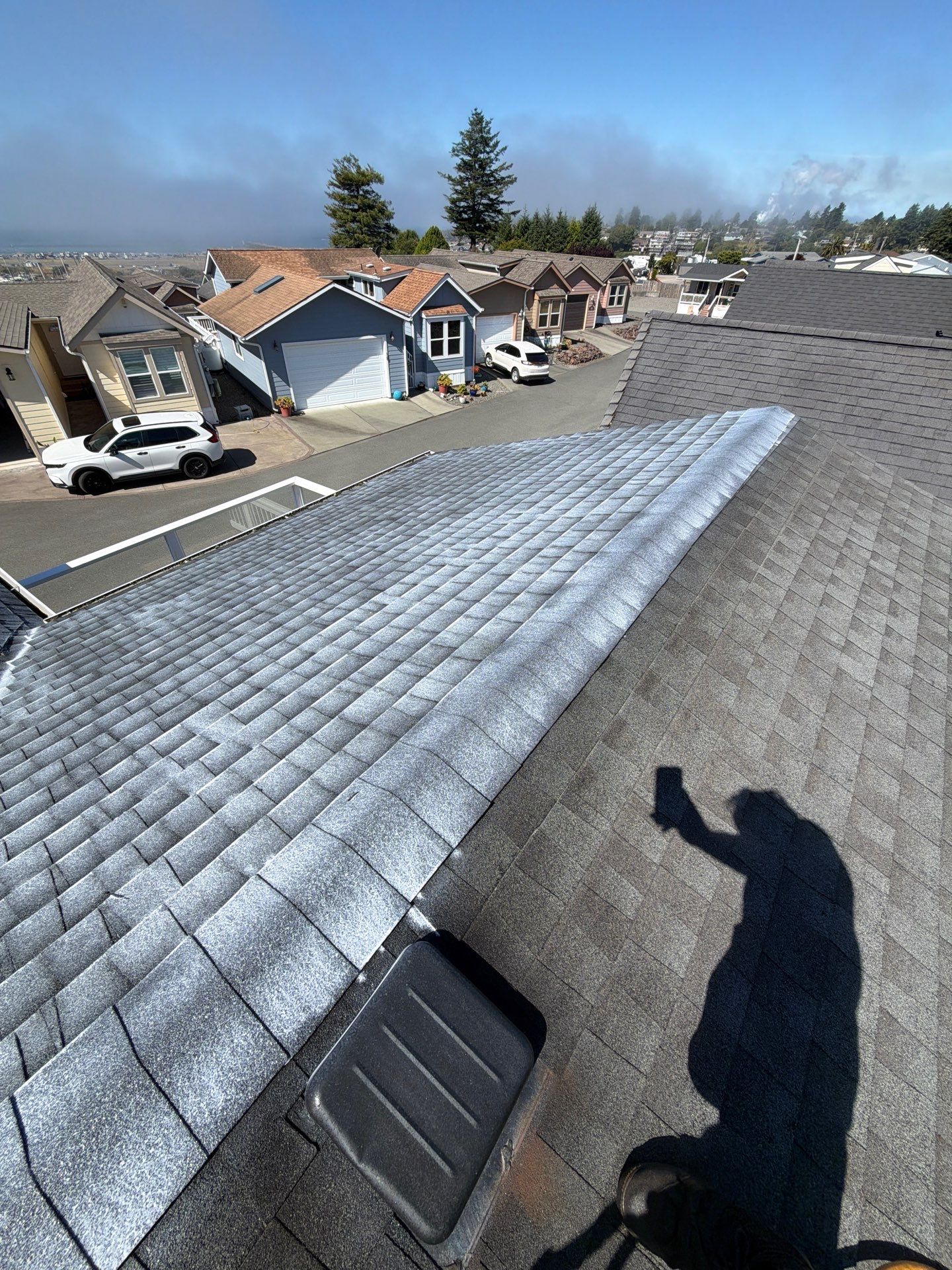 Project in Brookings by Roof Maxx of Grants Pass