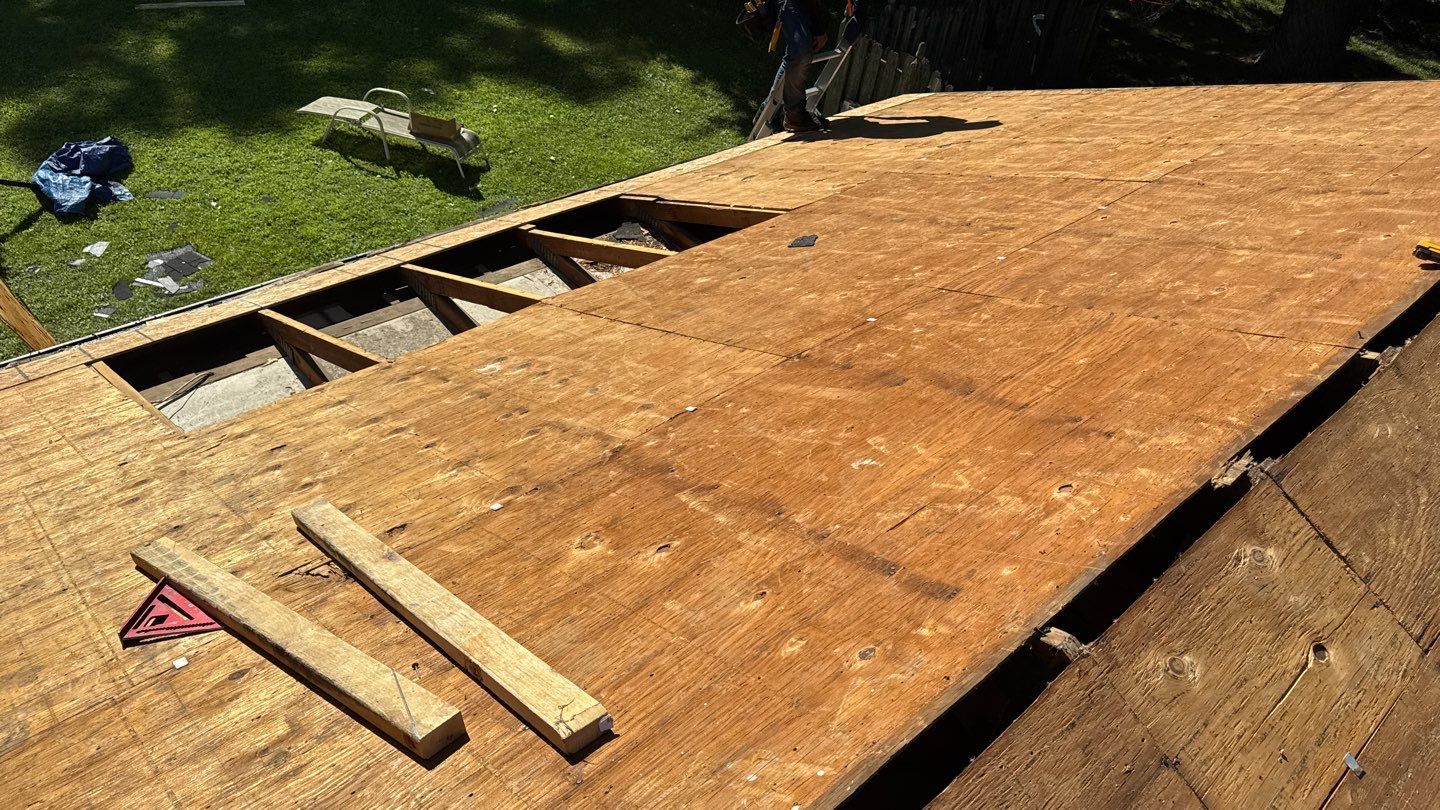 Roof Replacement using Owens Corning Onyx Black by 180 Contractors