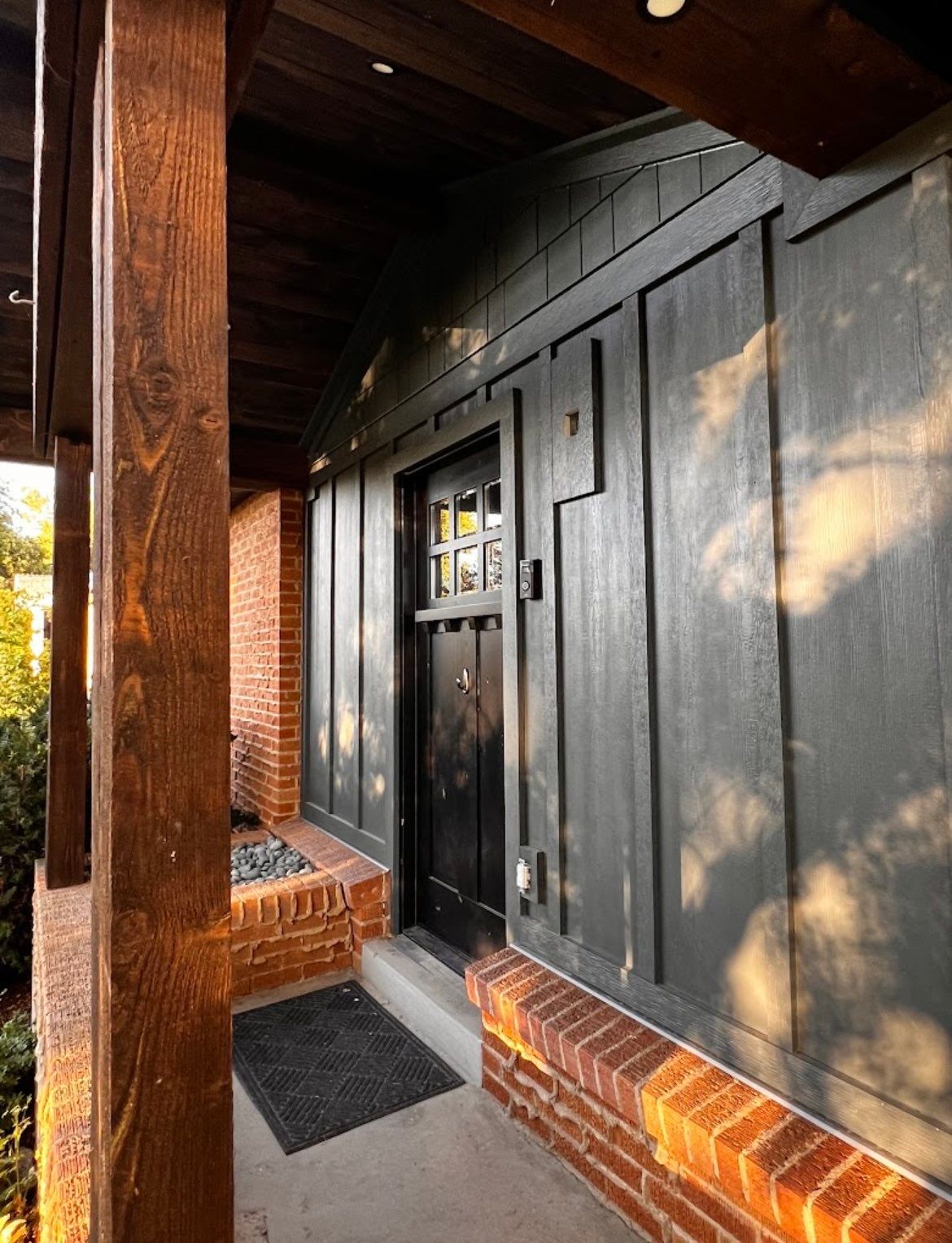 Bountiful | Hardie Mixed Siding & Detached Garage | Iron Gray by Ideal Siding Utah