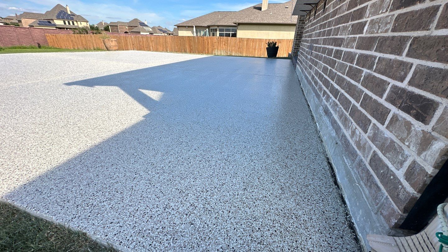 Windborn, Schertz by TORO Garage Co