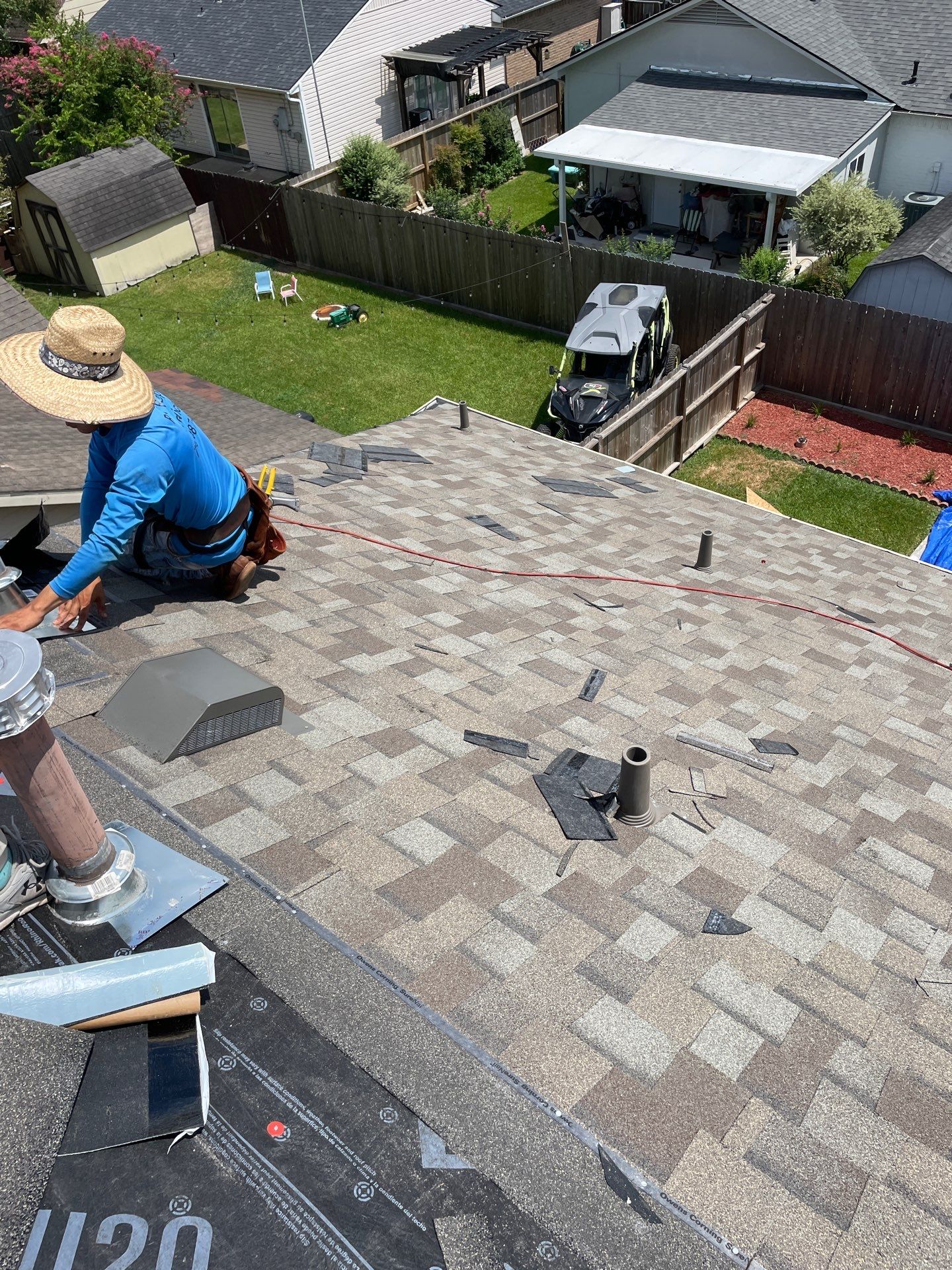 Residential Roofing Installation using Owen's Corning Duration (Lifetime) Shingles by Roof Repair Company