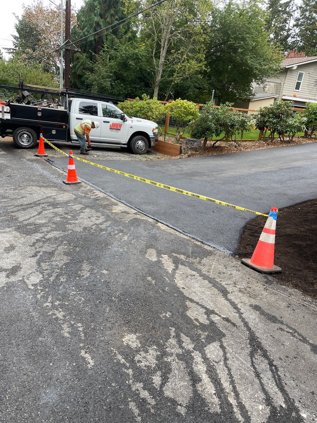 Asphalt Driveway Repair | Edmonds  by Jireh Asphalt & Concrete Inc 