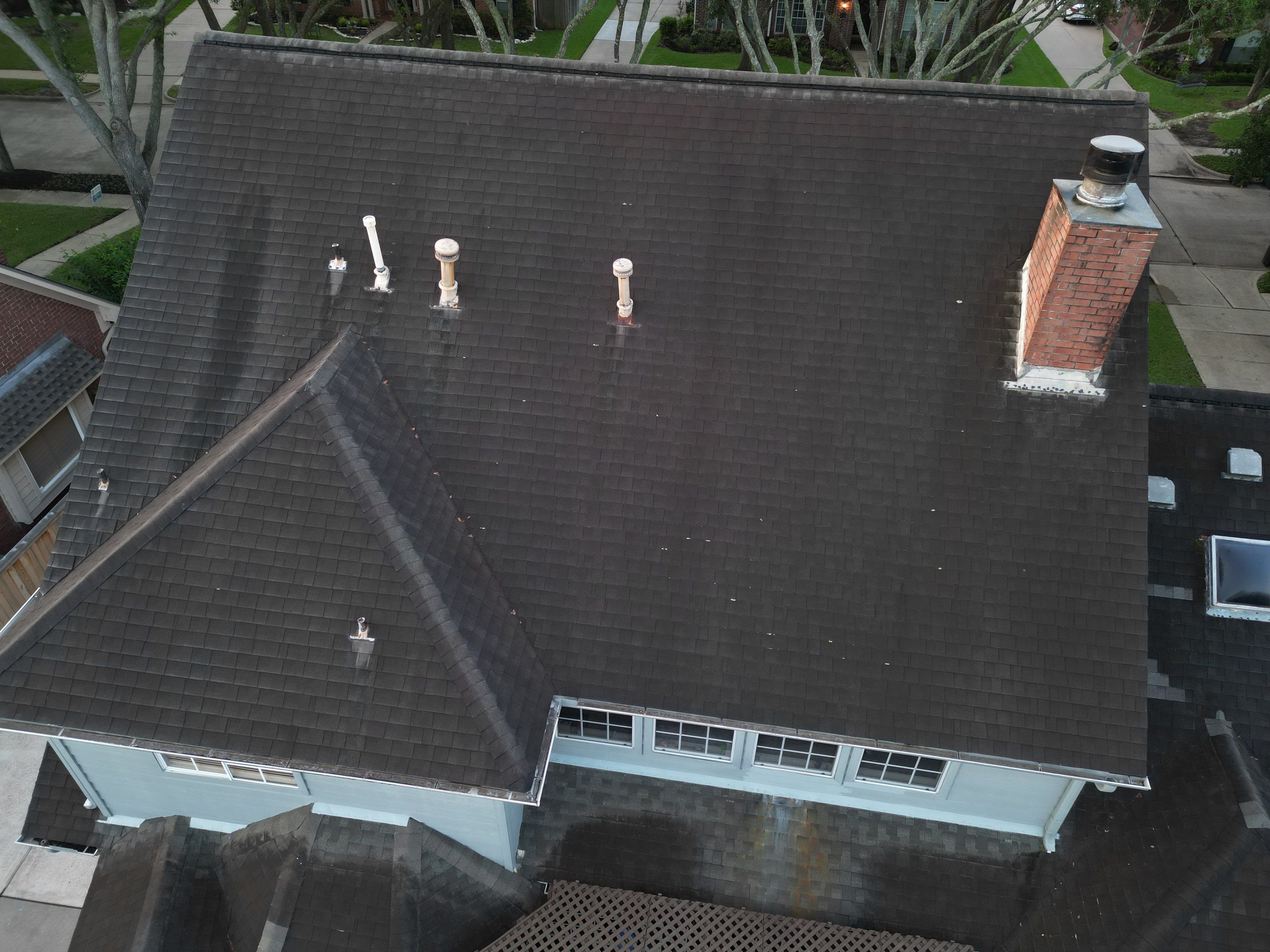 OC Duration Brownwood by HHH Roofing & Construction