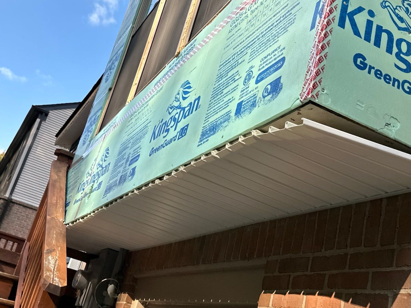 Siding Replacement using Alside Charter Oak D4.5" by 180 Contractors