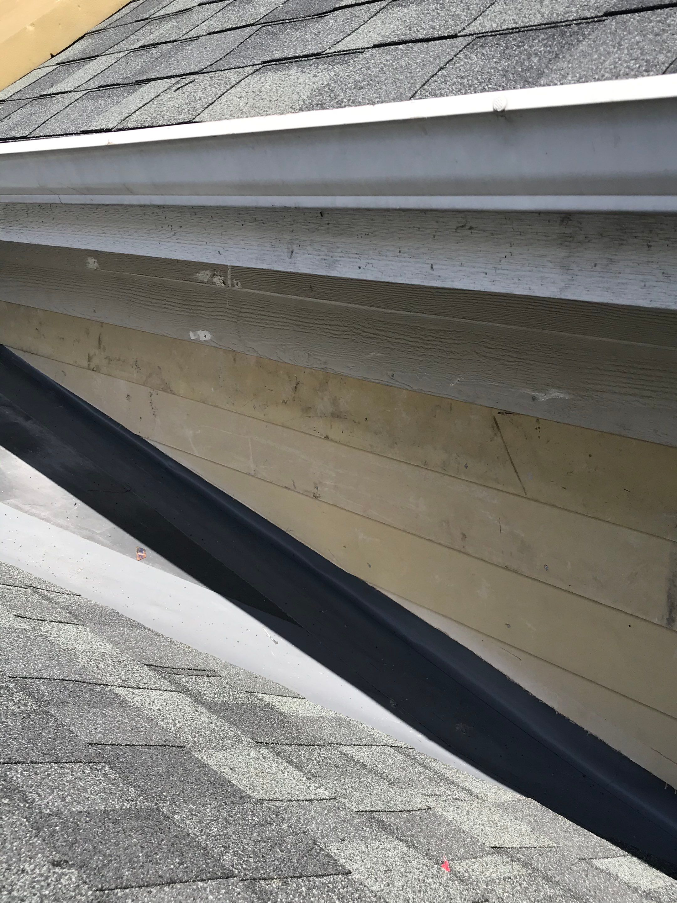 Condo complex on Lake Washington in Newcastle, WA needed a new roof by RoofSmart