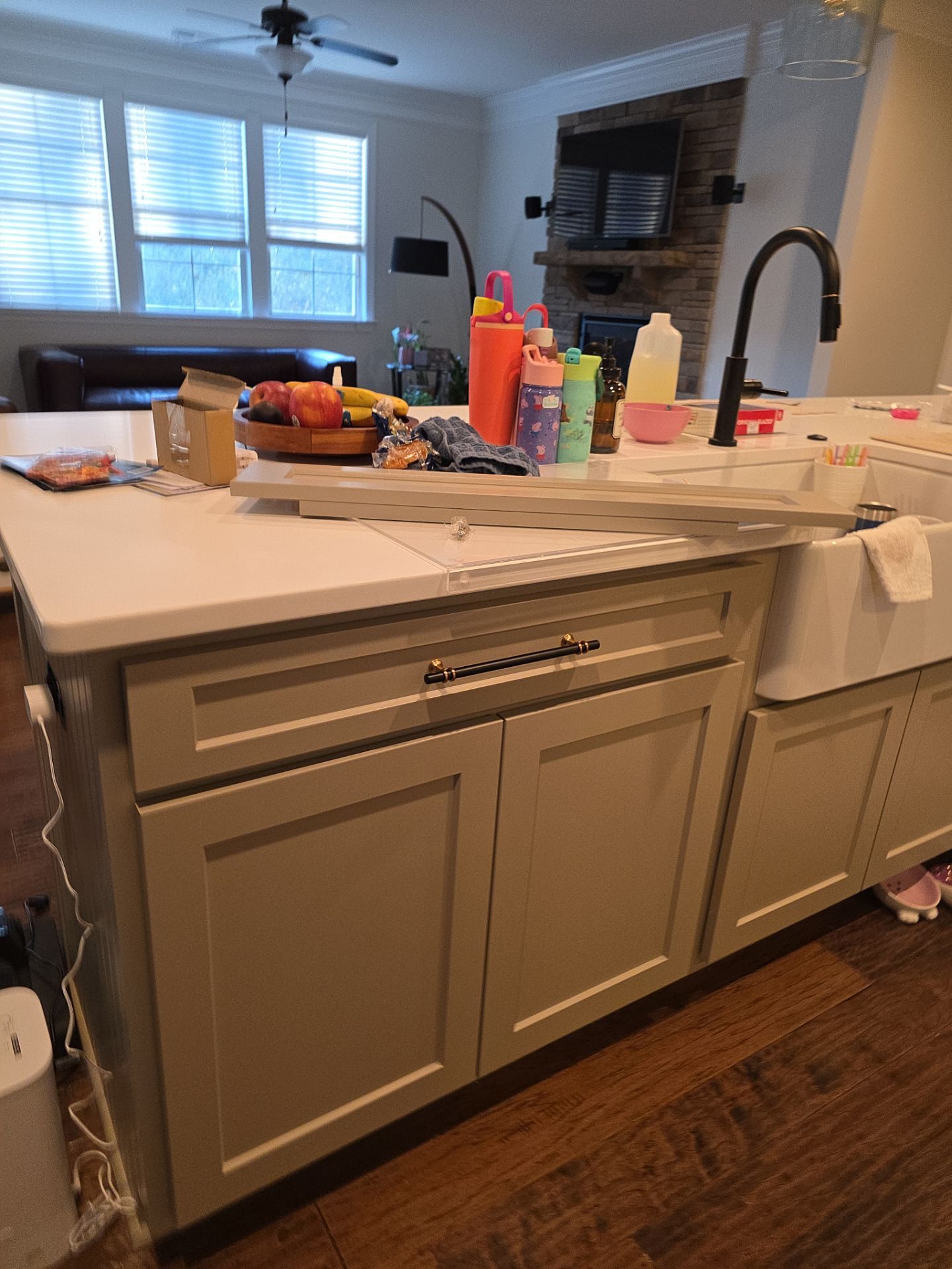 From Dated to Dazzling: A Bright Kitchen Transformation in Holly Springs by Elite Remodeling and Design LLC