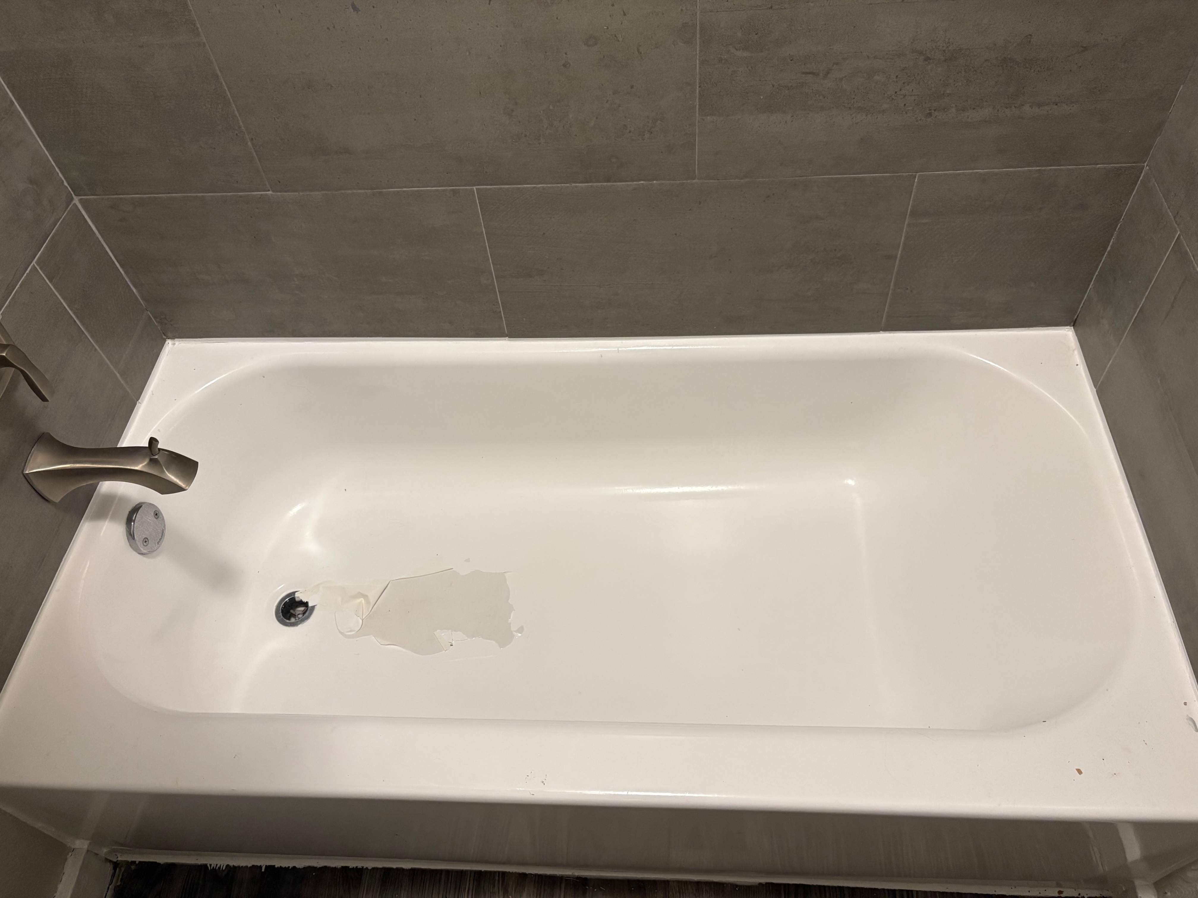 Bathtub Refinishing by Surface Experts - Cypress / North Katy