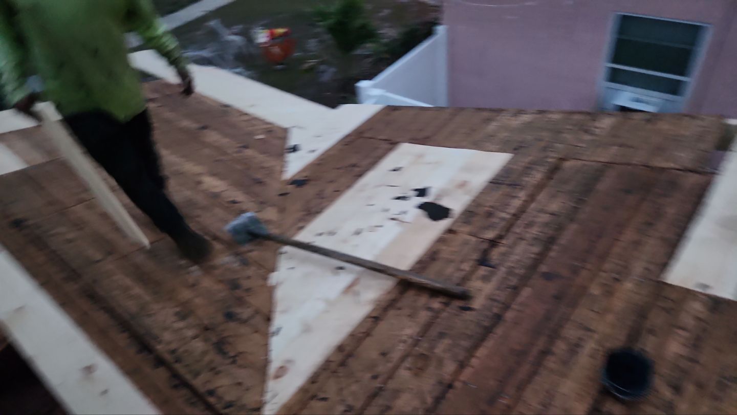 Project in St. Petersburg 33711 by Mitchell Roofing Company LLC 