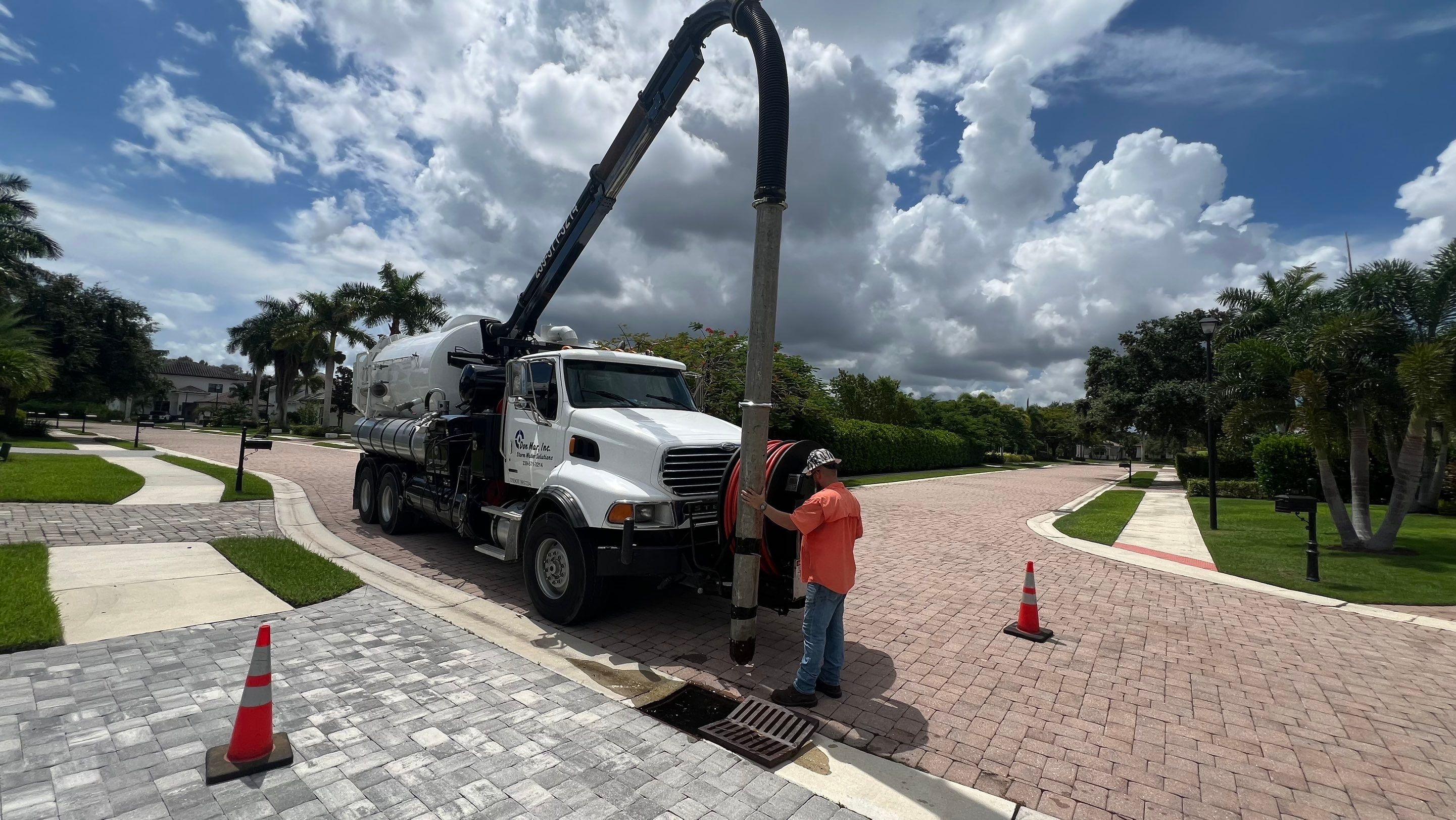 Naples Community Catch Basin Cleaning by APS Power & Water