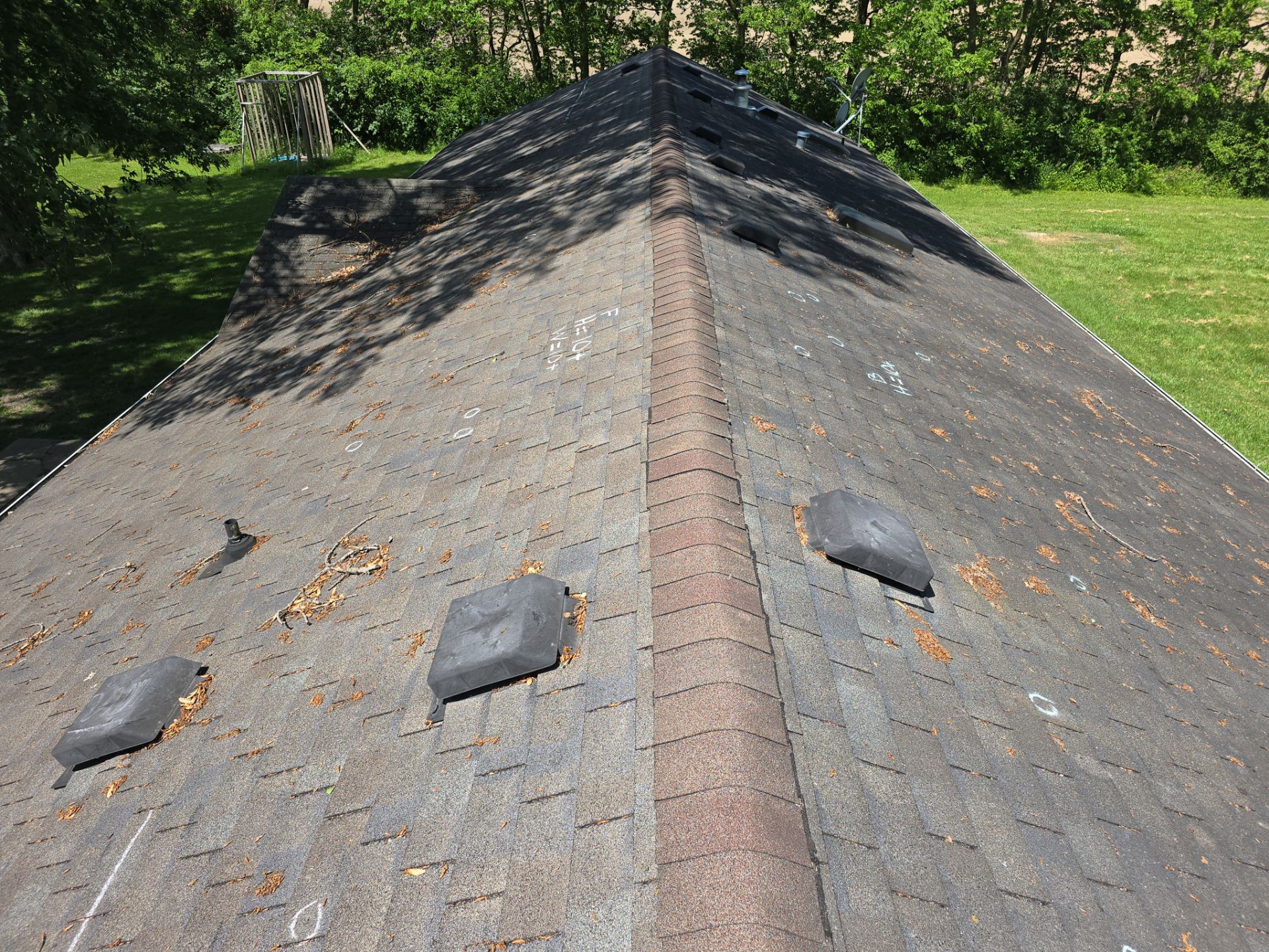Roofing by Elite Roofing and Exteriors LLC