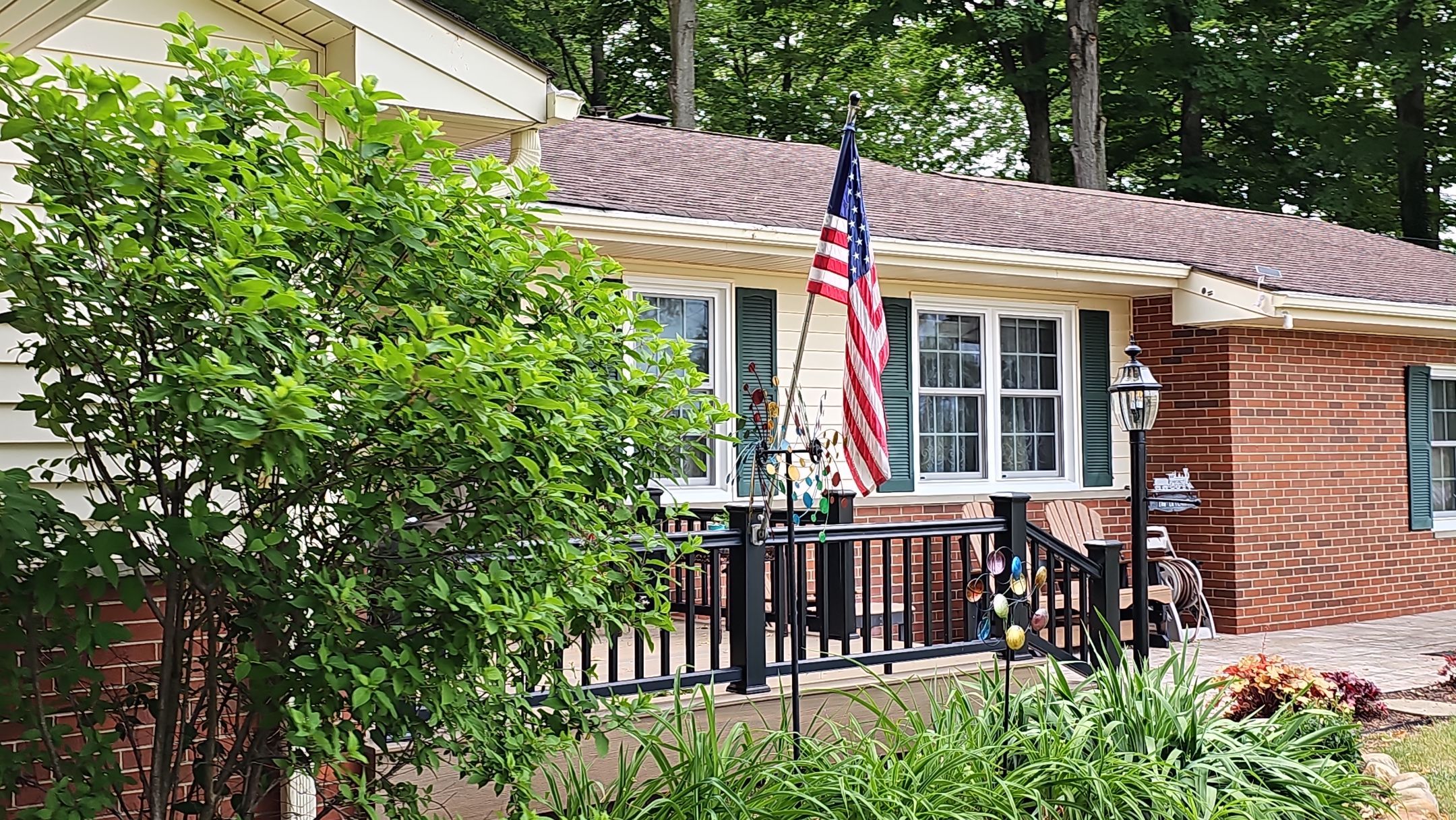 ATLAS PINNACLE COLOR: COASTAL GRANITE by Eagle Eye Roofing