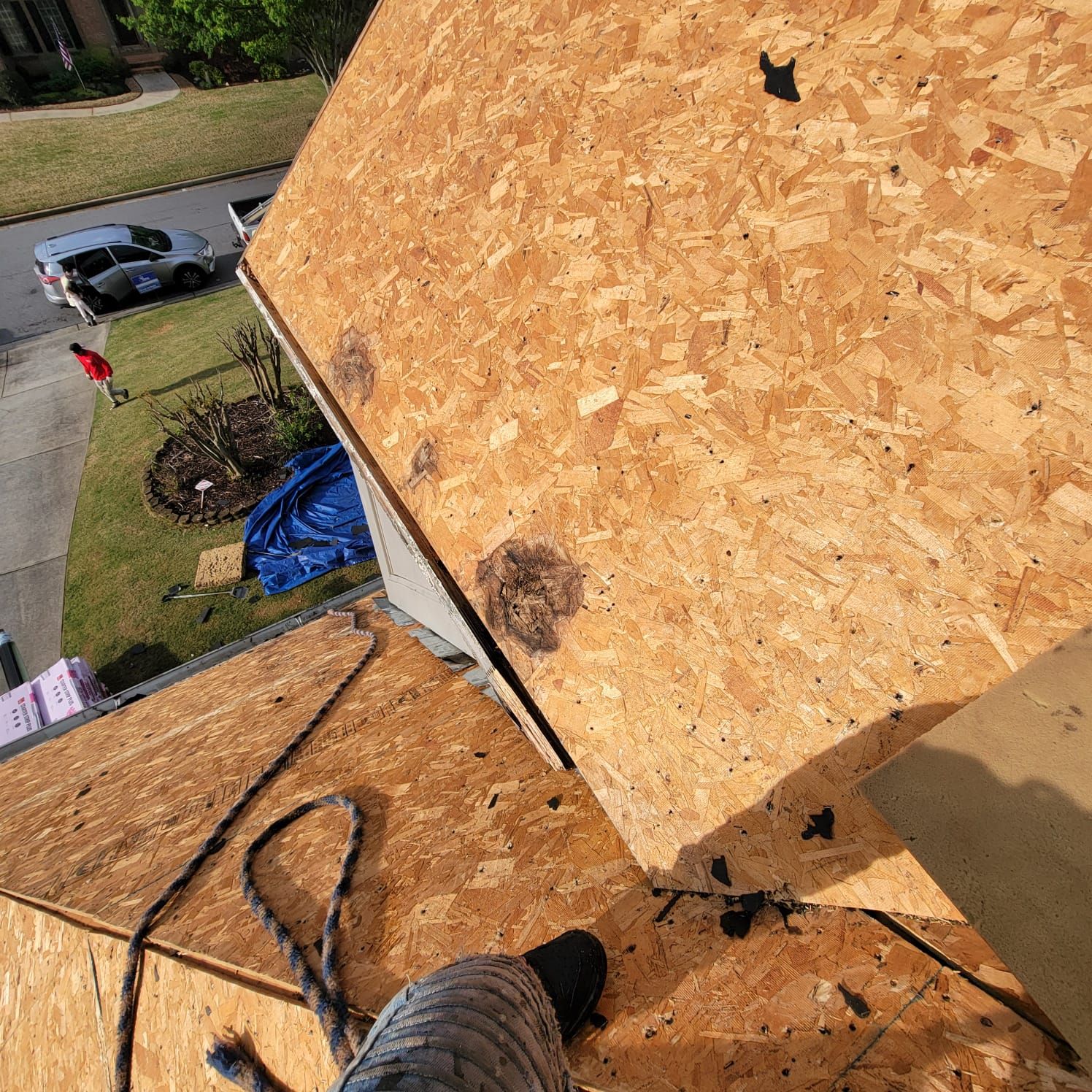 Top-Quality Williamsburg Gray Owens Corning Roof Installation in Roswell, Georgia by NBS Roofing by NBS Roofing, Inc.