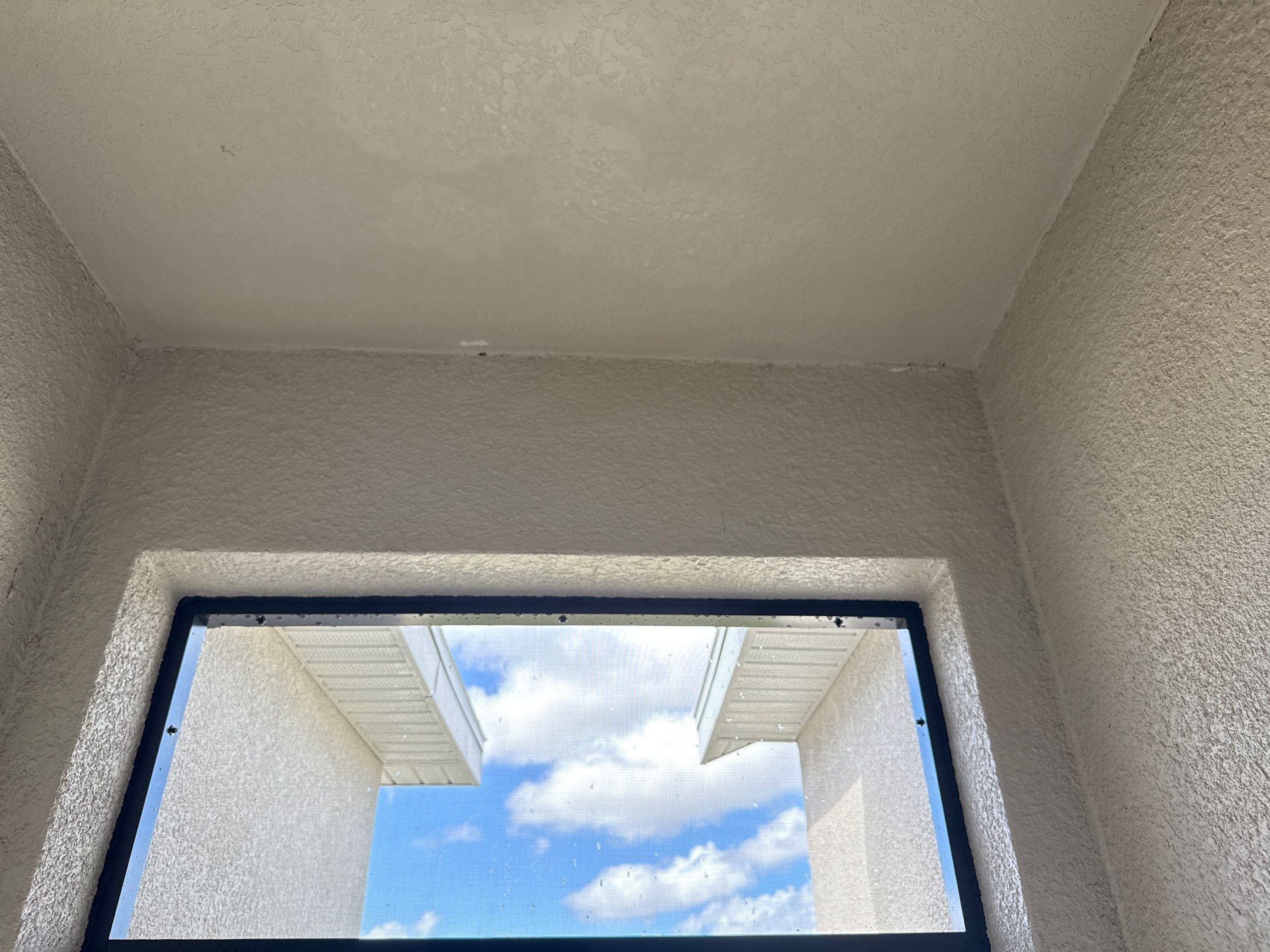 House Wash, Lanai Cleaning & Driveway Washing | Willow Walk Palmetto FL by Sunshine AquaWash