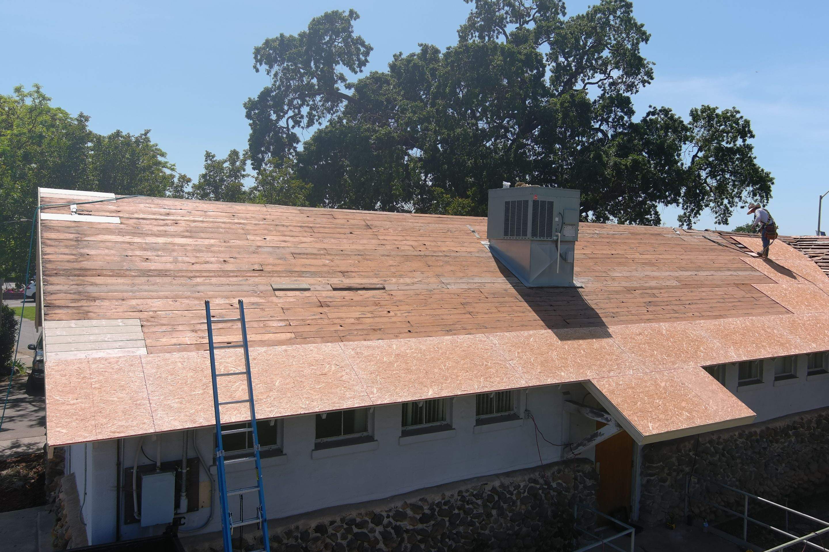 Certainteed Landmark Solaris shingle job at Merced Fairgrounds by Straight Edge Roofing Inc