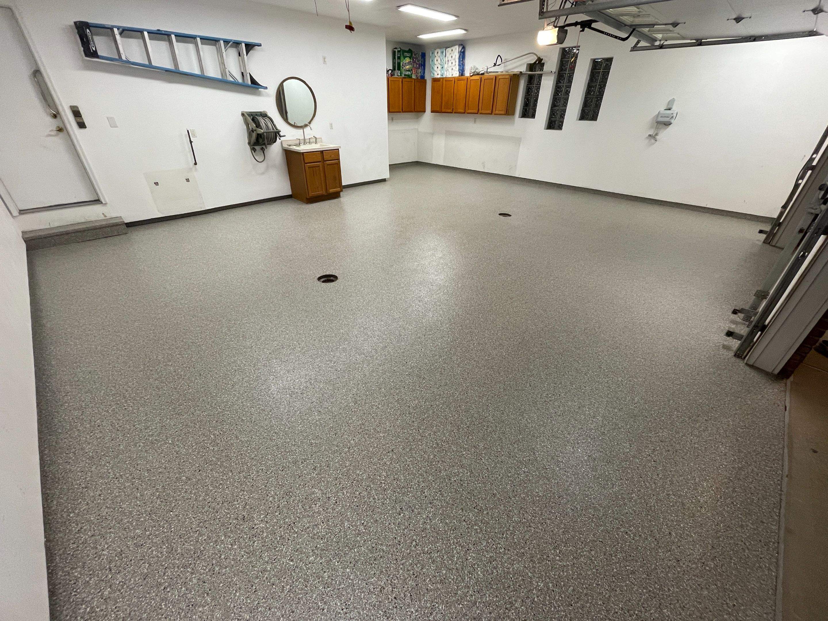 Creekbed Garage Bloomington by Loud Bros