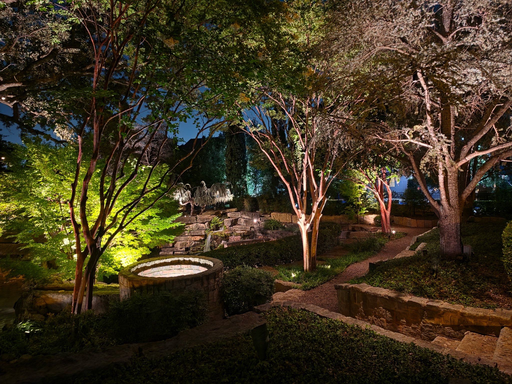 Glen Abbey HOA Park in Dallas by Outdoor Lights + Shades