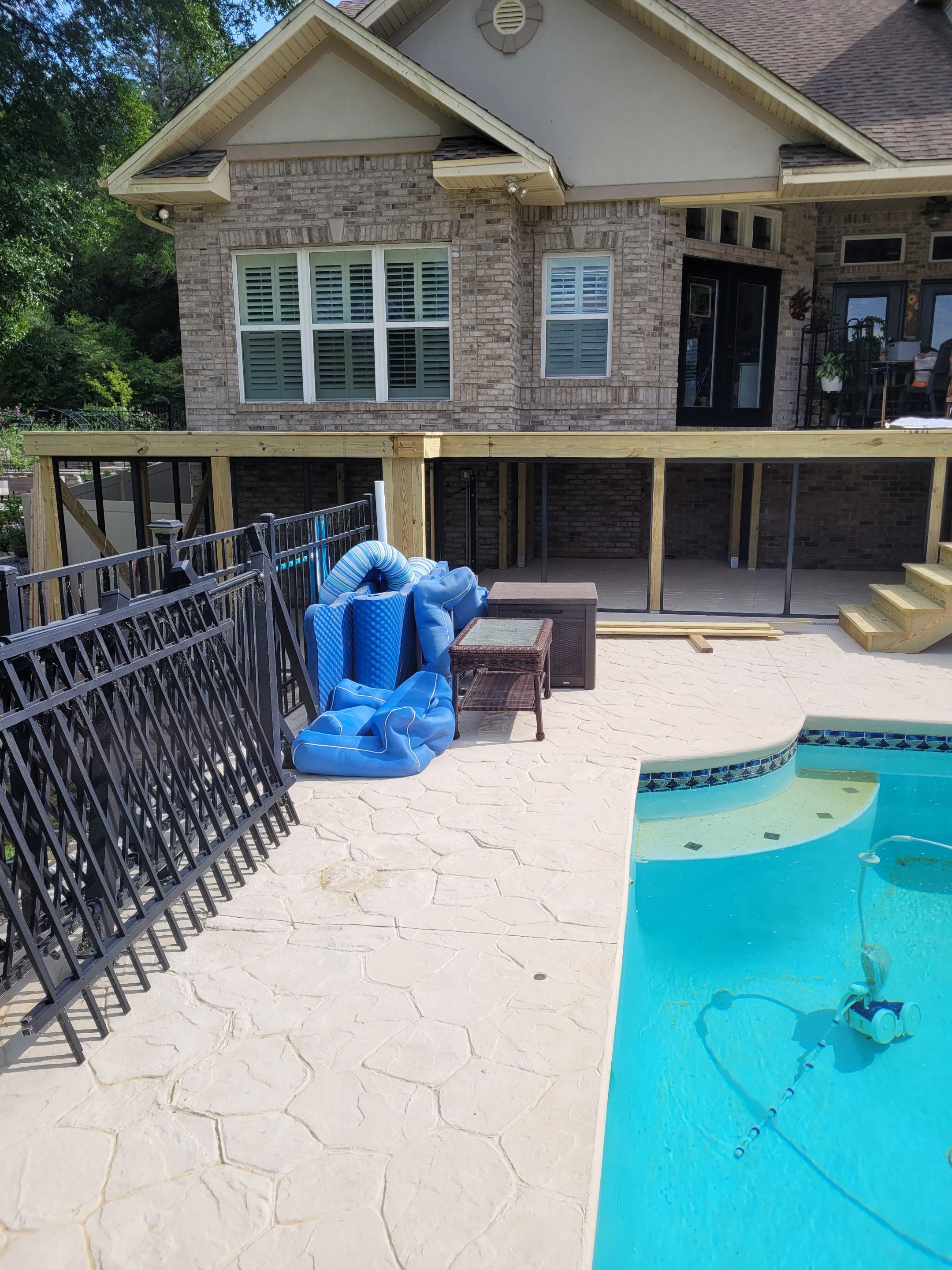 Elevated Screen Room in Crestview by Titan Sunrooms