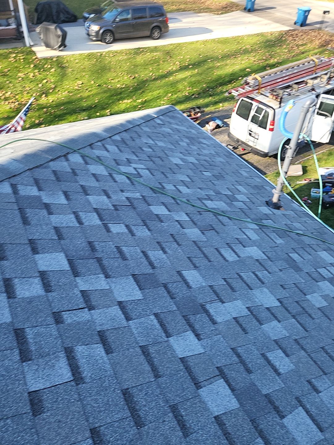 ATLAS PINNACLE COLOR: COASTAL GRANITE DRIP EDGE: TUXEDO GRAY by Eagle Eye Roofing