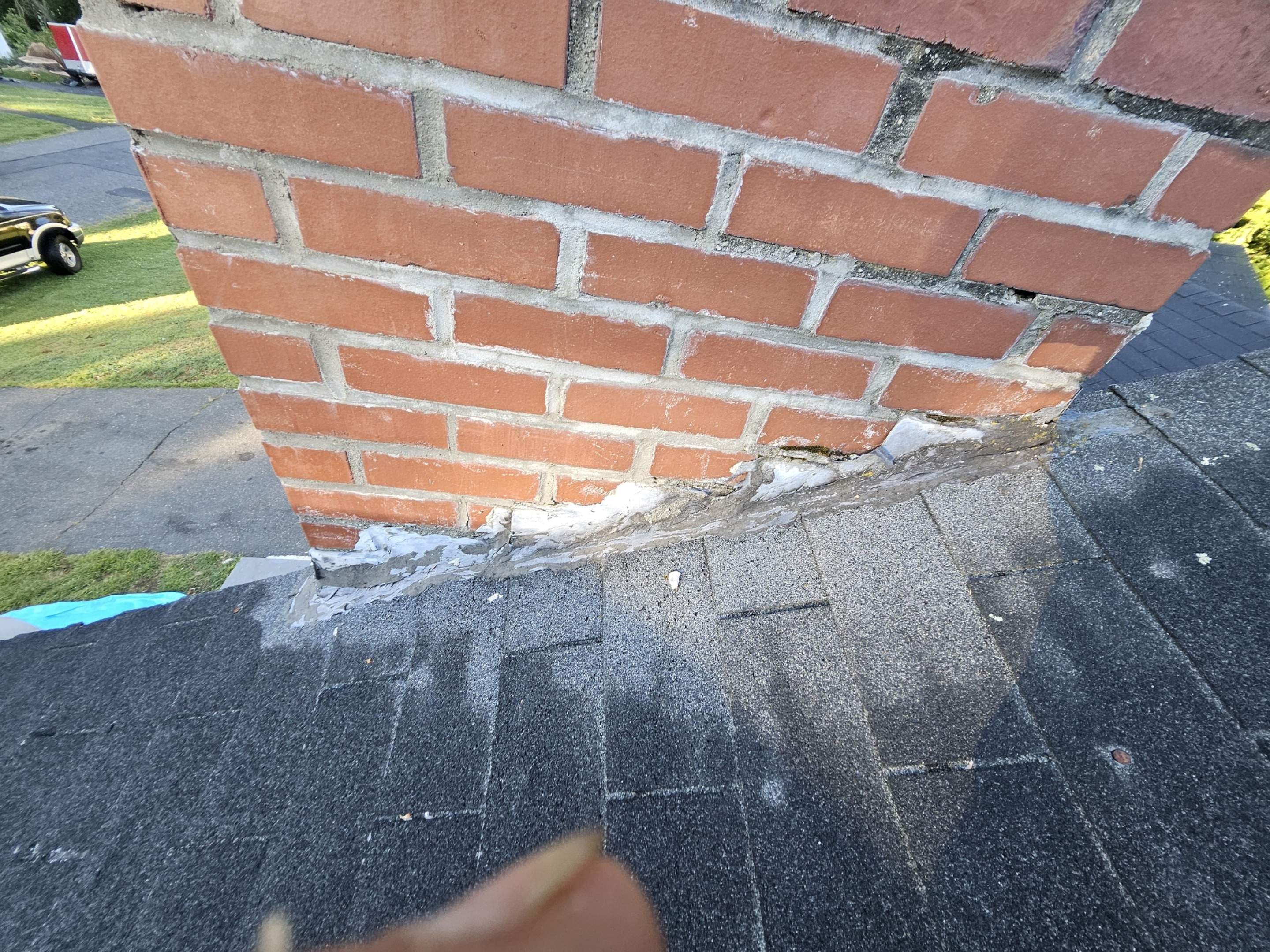 Full Strip & Re-Roof in Springfield, MA – Two-Layer Tear-Off by JOHNNYS PRO