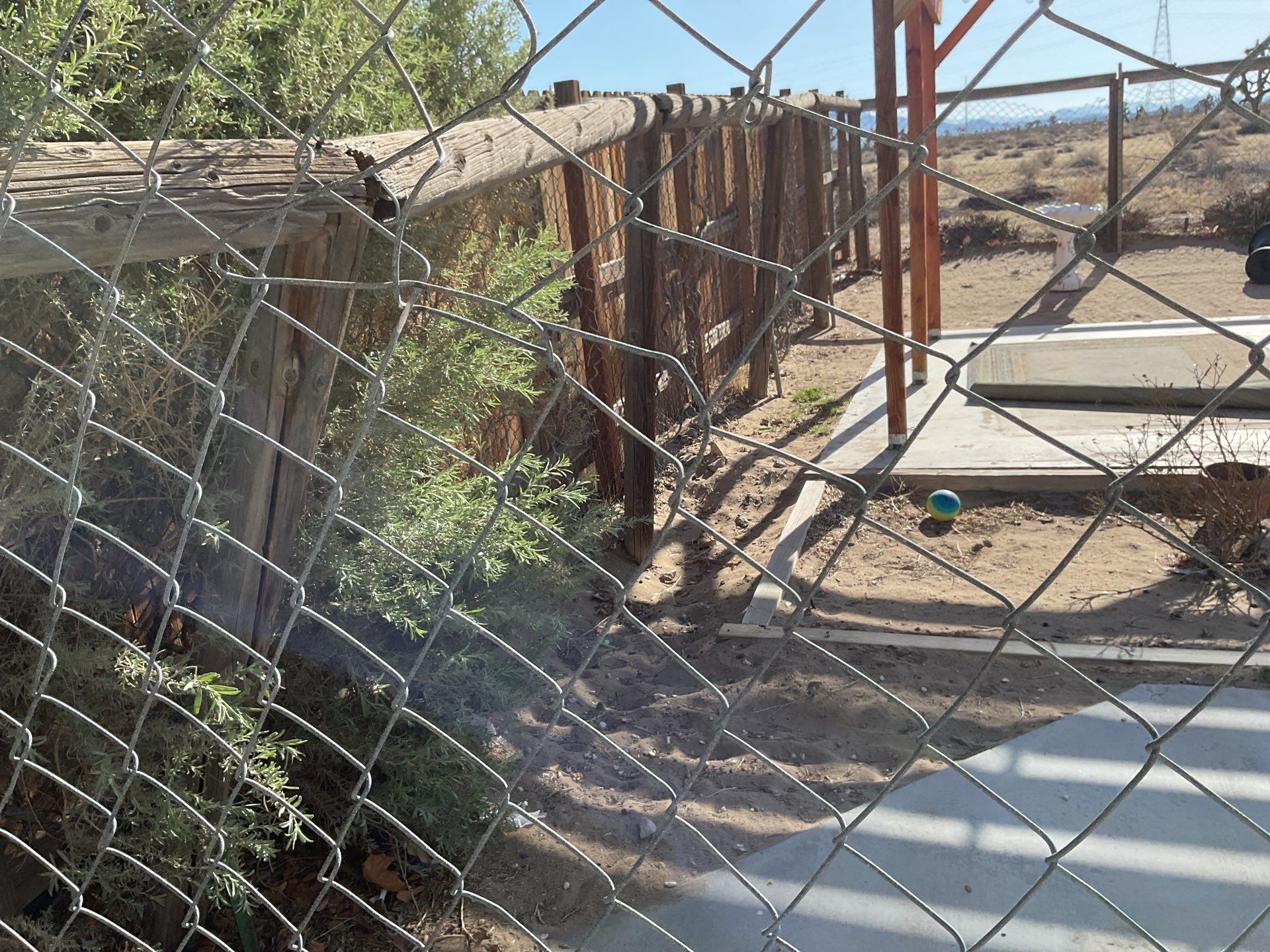 Fence Installation using Vinyl by Fence Guys Inc.