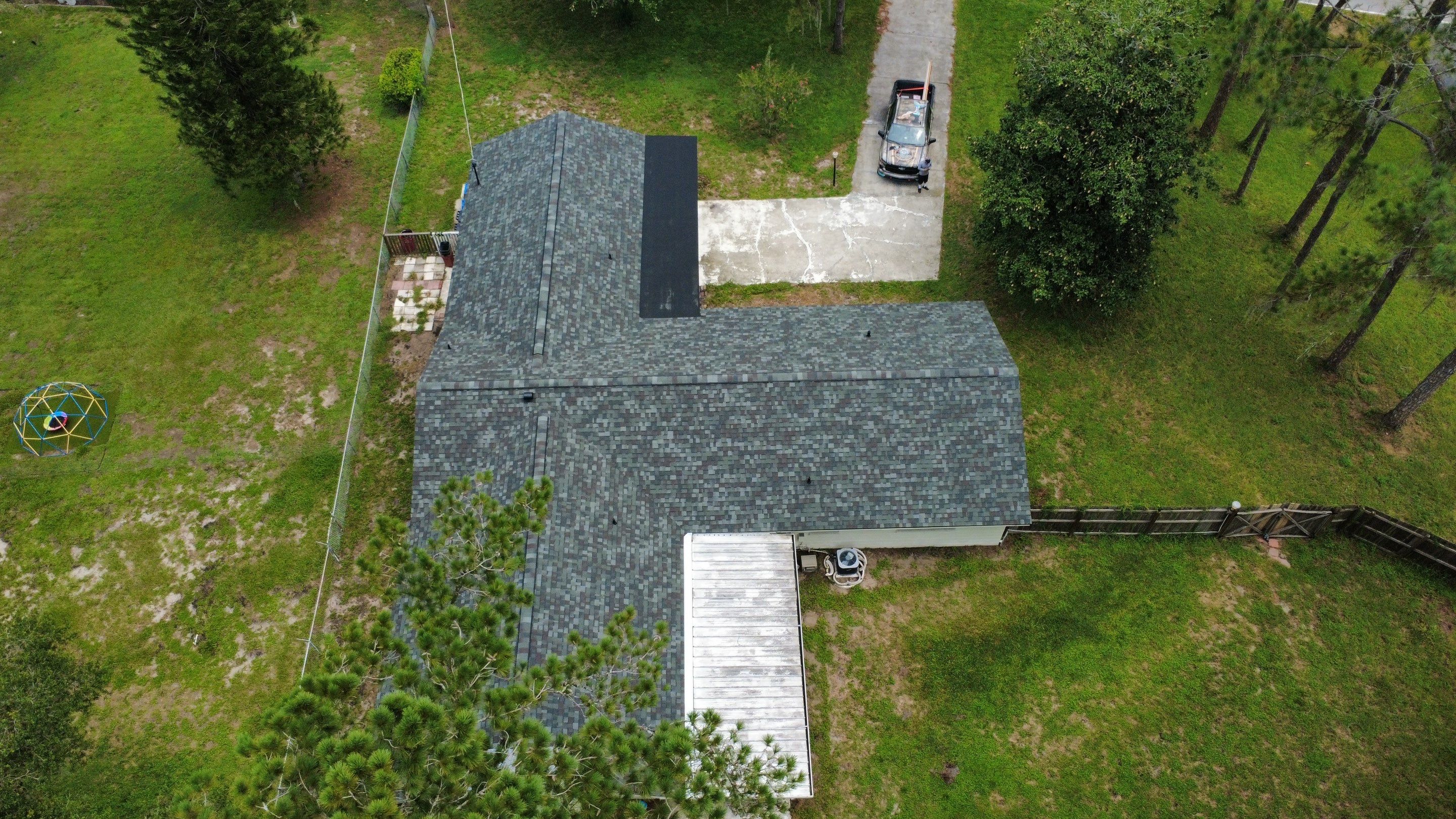 Roof replacement in Lutz, FL by Steadfast Roofing 