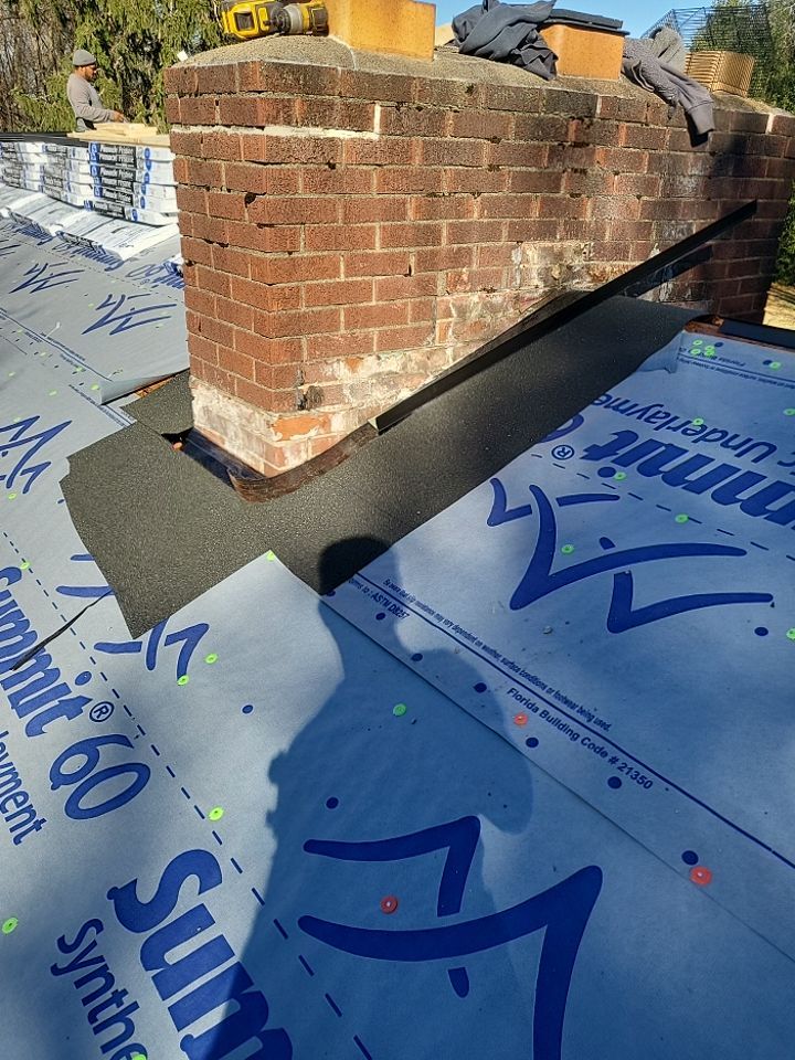 ATLAS PINNACLE PRISTINE COLOR: SCOTCHGARD BLACK DRIP EDGE: BLACK by Eagle Eye Roofing