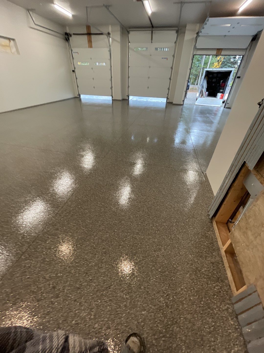 Garage Transformation using Silver Creek and the Penntek Evolution Flooring System by Croc Coatings, LLC