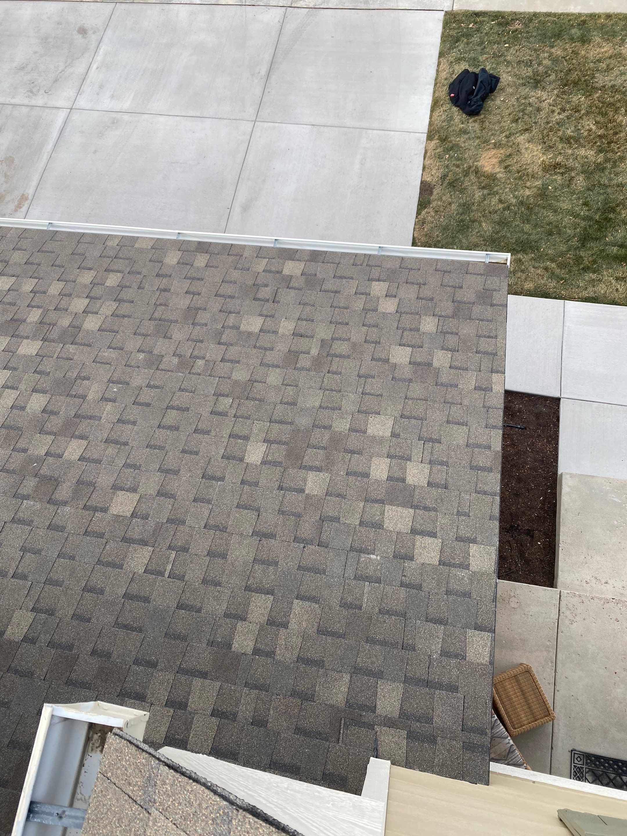 Resdiental Hail Damage Roof Replacement using Atlas Pinnacle Class 4 Impact Resistant "Weathered Wood" color by Black Belt Roofing