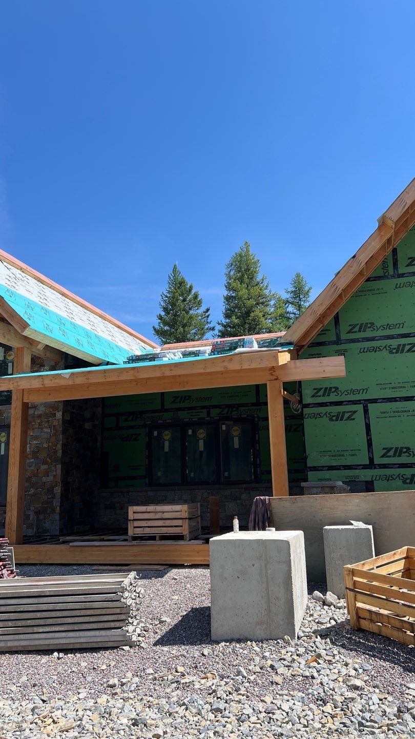 UHDZ Whitefish Hills - Weathered Wood by Montana Roofing Solutions