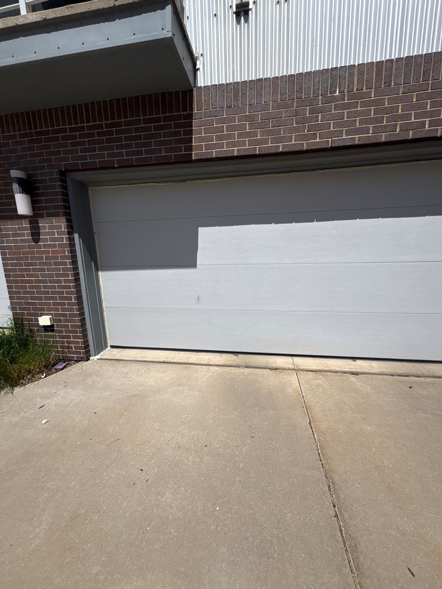 Modern Multi-Unit Exterior Painting and Siding Refresh in Sioux Falls by Select Painting, Coatings & Garage Cabinets