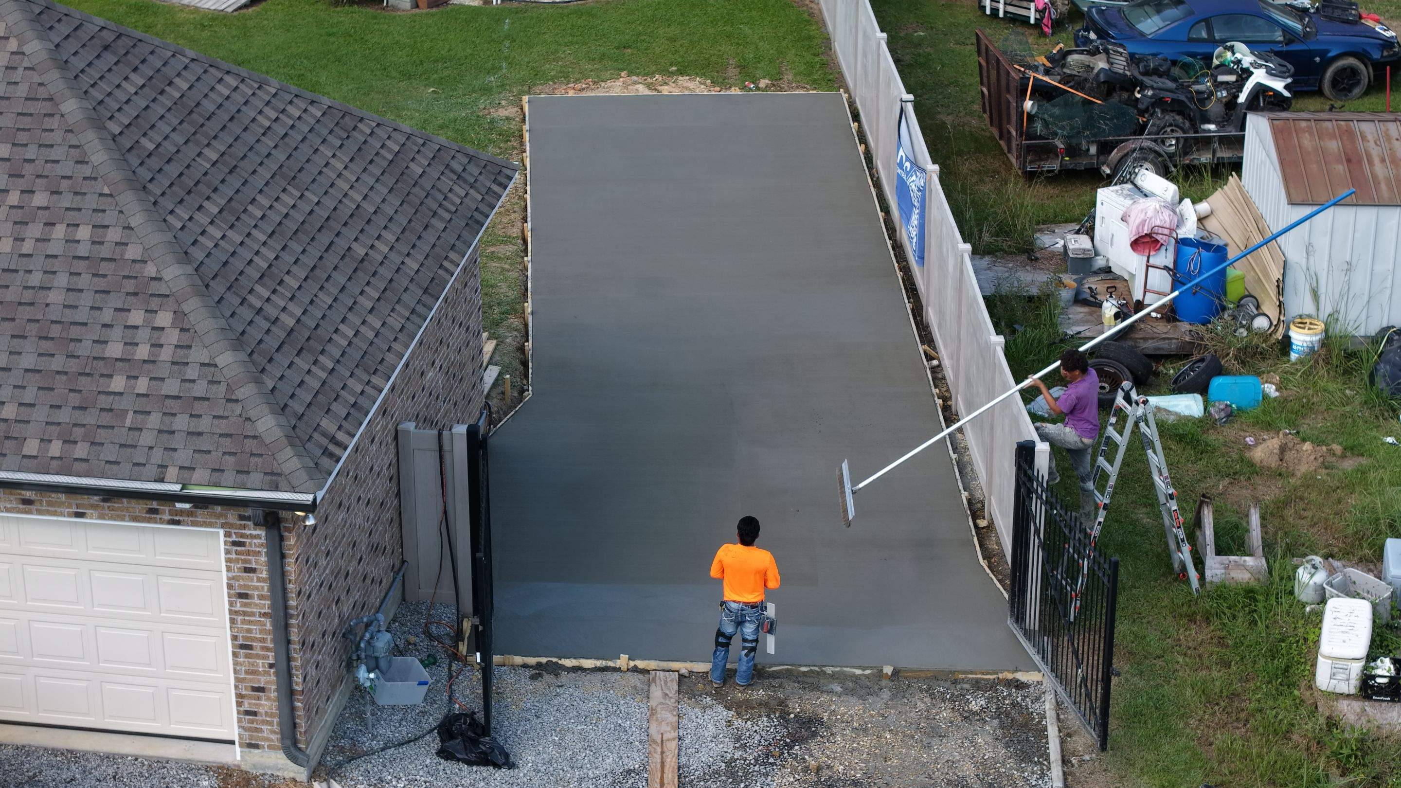 HDS Concrete - Concrete Installation in Maurepas by HDS Contractors