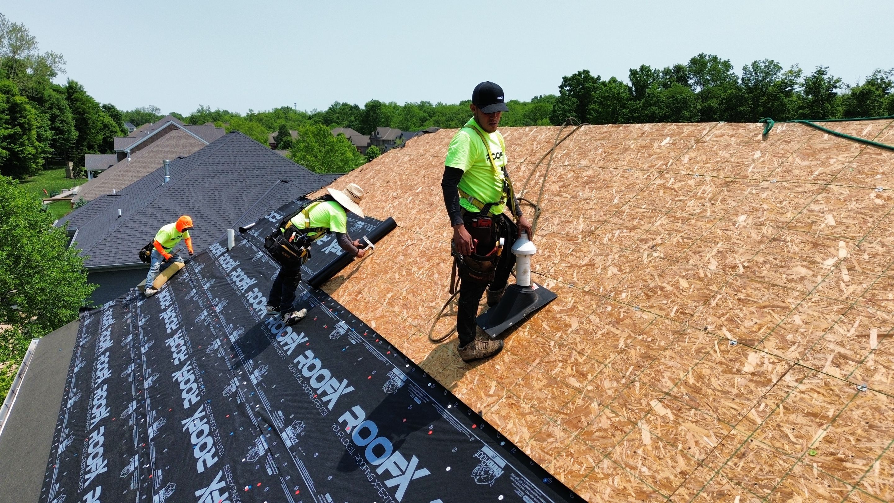 Residential Roofing Installation using Duration Series Shingles - Colonial Slate by RoofX 
