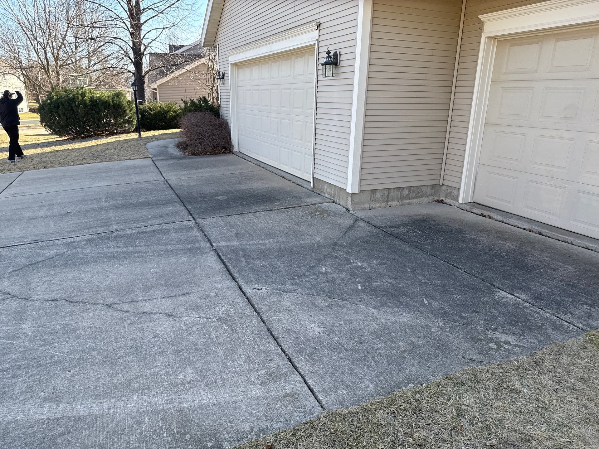 Driveway and Siding Cleaning by Shulla Exterior Cleaning