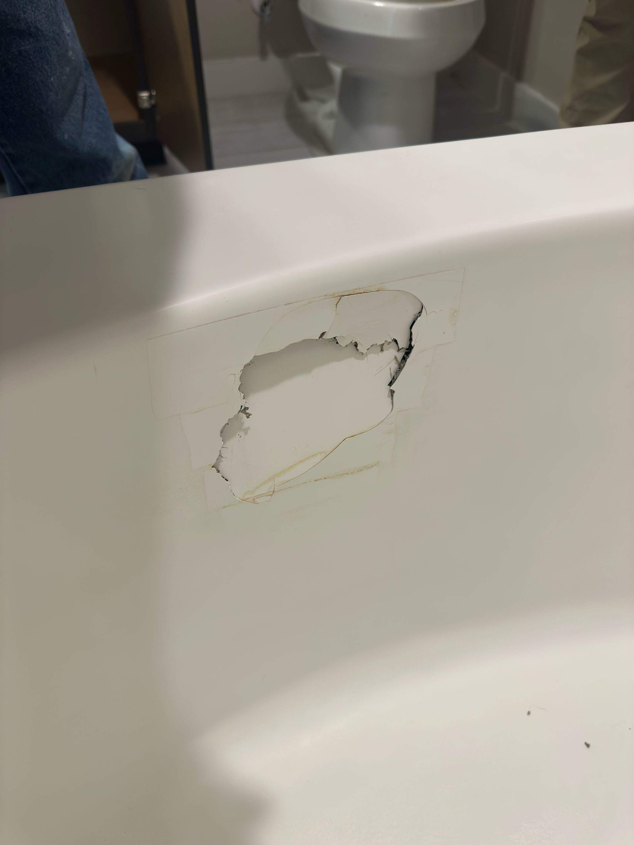 Bathtub Crack Repair by Surface Experts - Cypress / North Katy