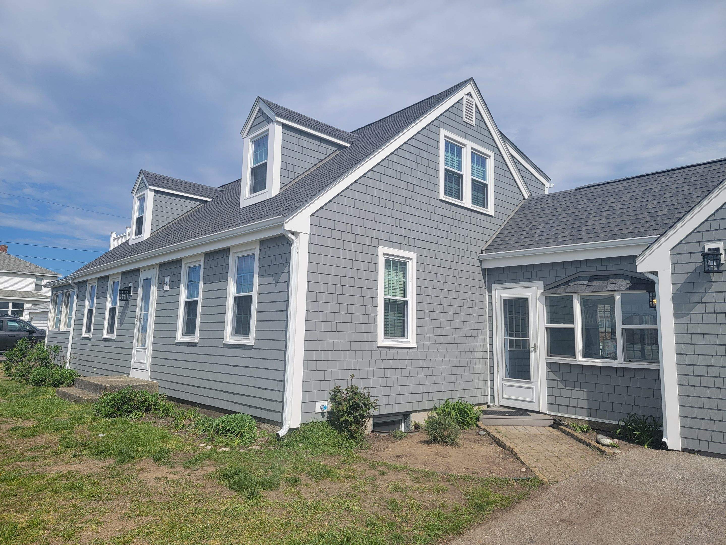Siding Installation using James Hardie. Roof Installation using GAF by UBrothers Construction