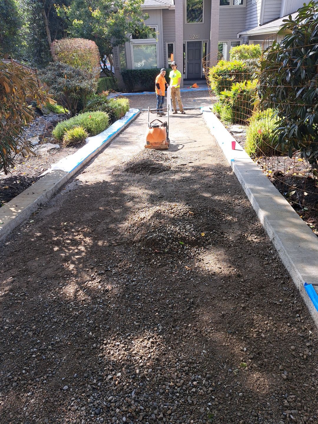 Eggers | Aggregate Finish Driveway, Concrete Project  by Jireh Asphalt & Concrete Inc 
