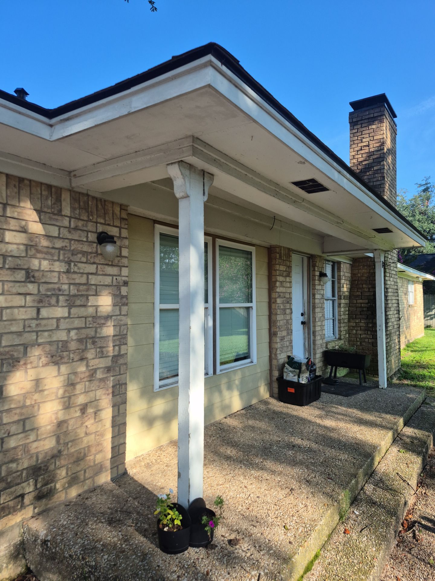 Major Color Change for a New Homeowner in Tyler, Texas by Quality Coats Painting