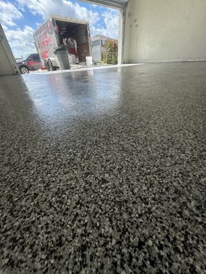 The Domino Effect: Ultimate Showroom Garage