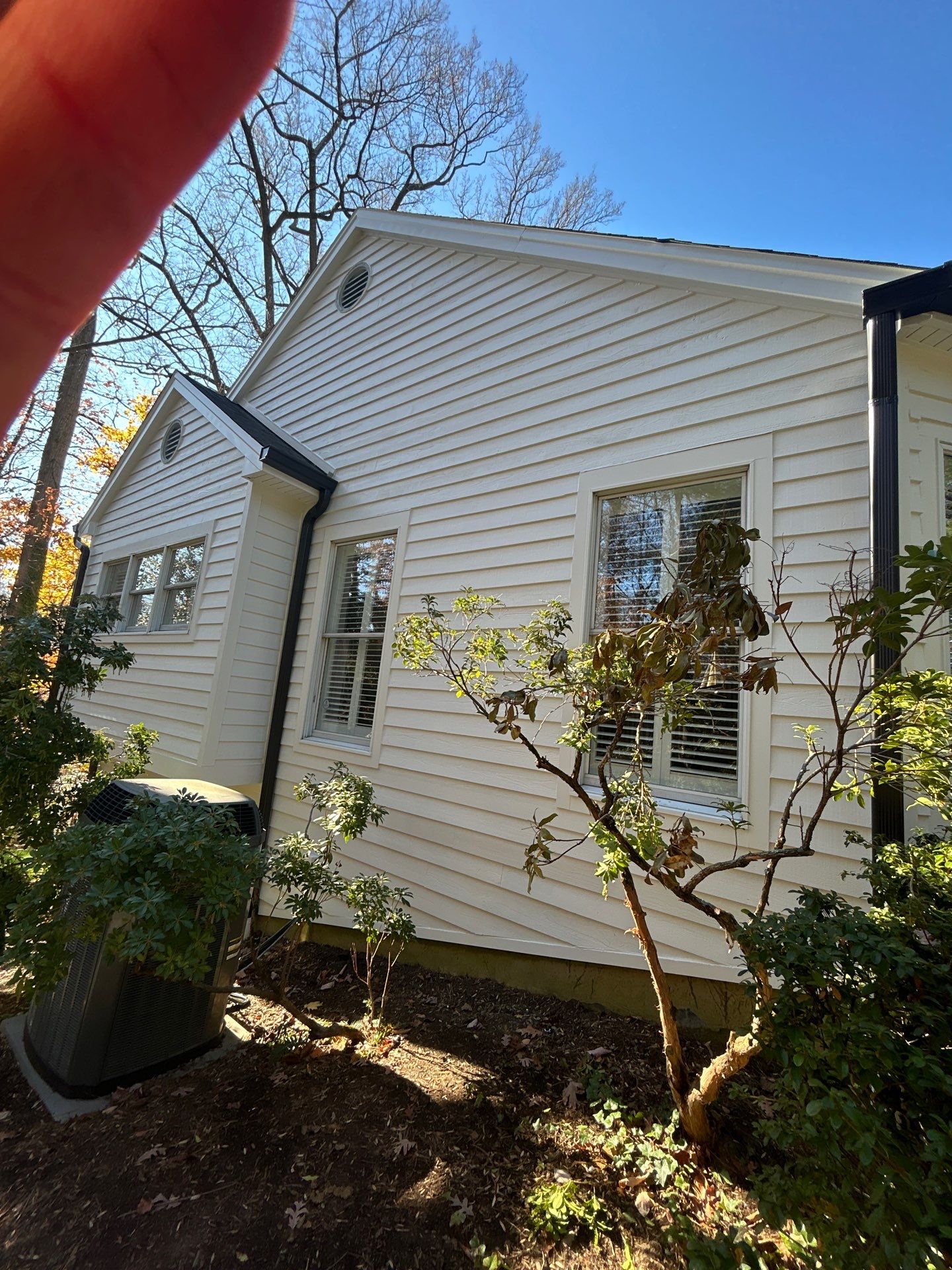 Arlington: Bevel Cedar Wood Siding Restoration by RM Banning, Inc.