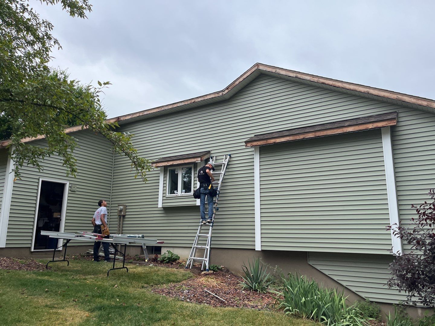 Siding On The Lake in Laingsburg by Acme Exteriors