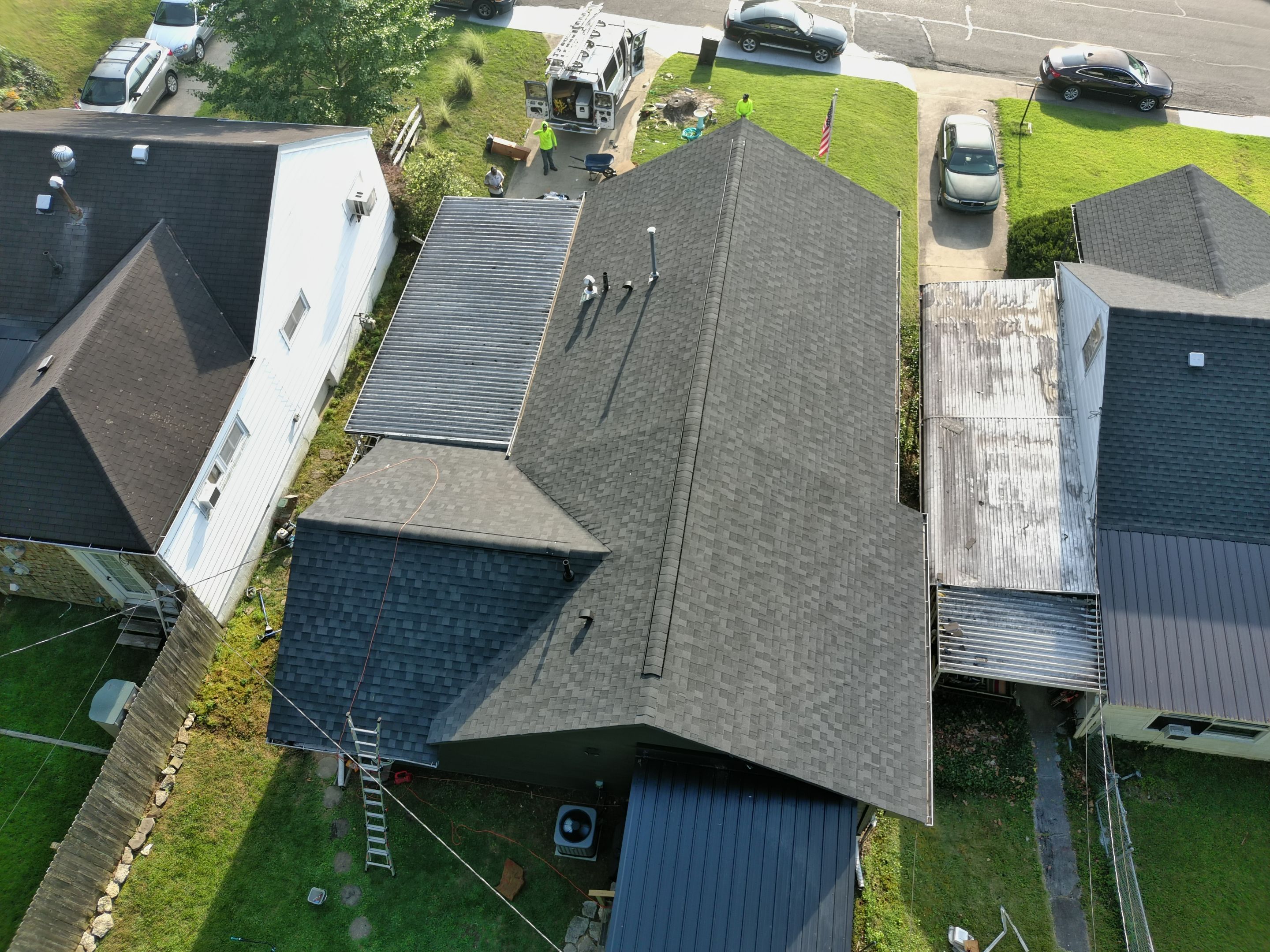 🖤 Sleek. Bold. Built to Last — Granite Black in Portsmouth! by Mr. Roofer