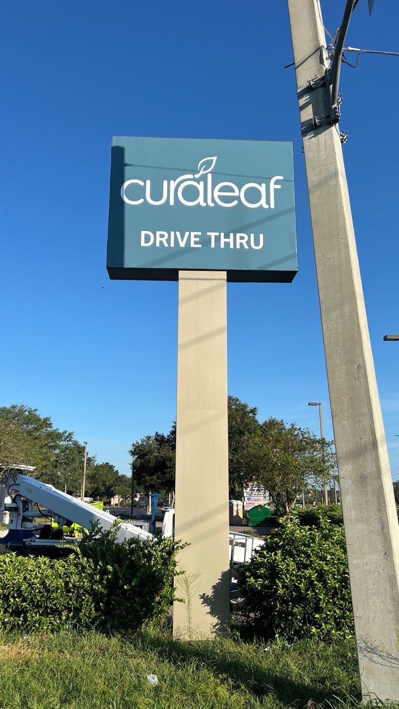 Curaleaf Receive and Install for Sign Partner by SignCrafters